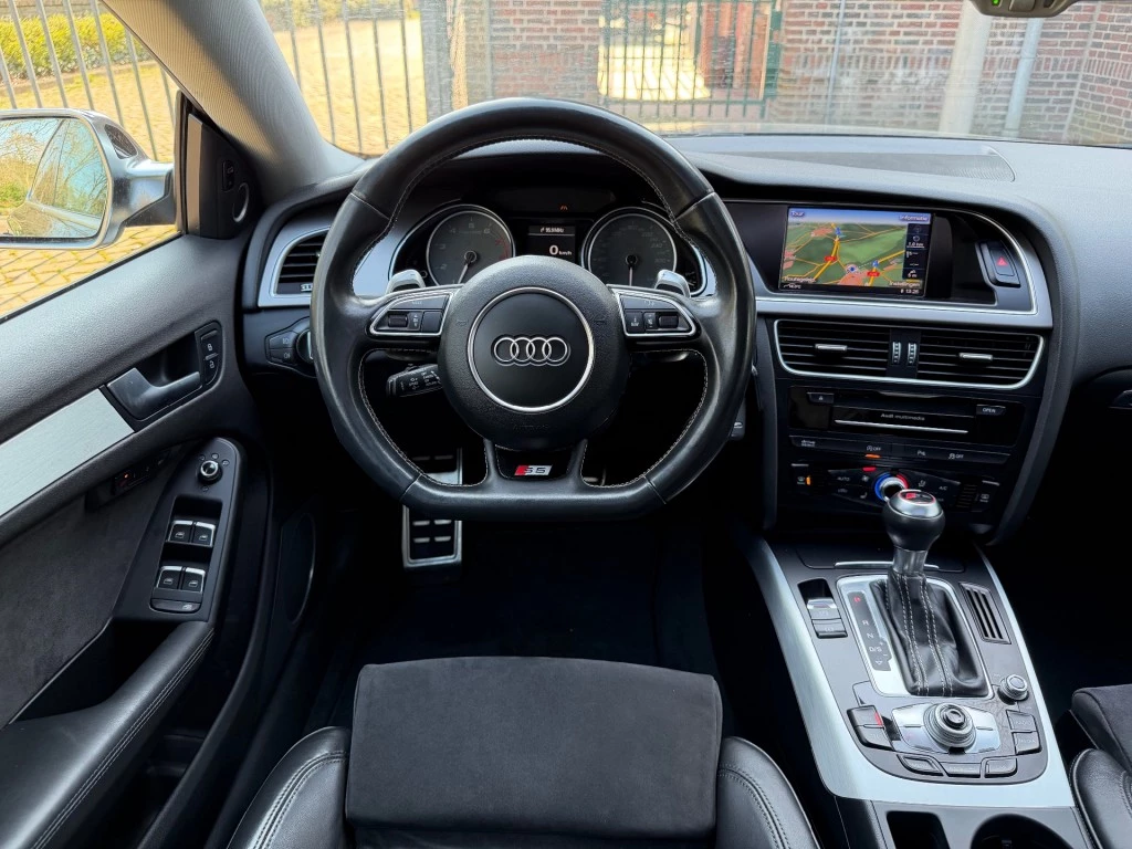 Hoofdafbeelding Audi S5