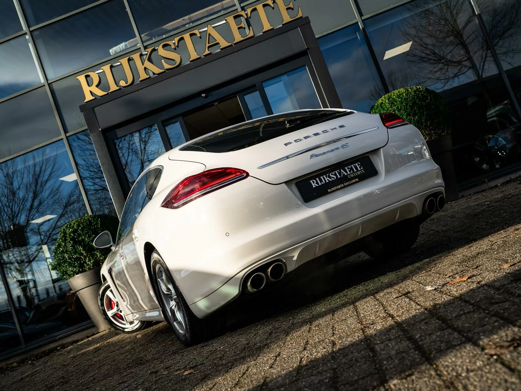 Hoofdafbeelding Porsche Panamera