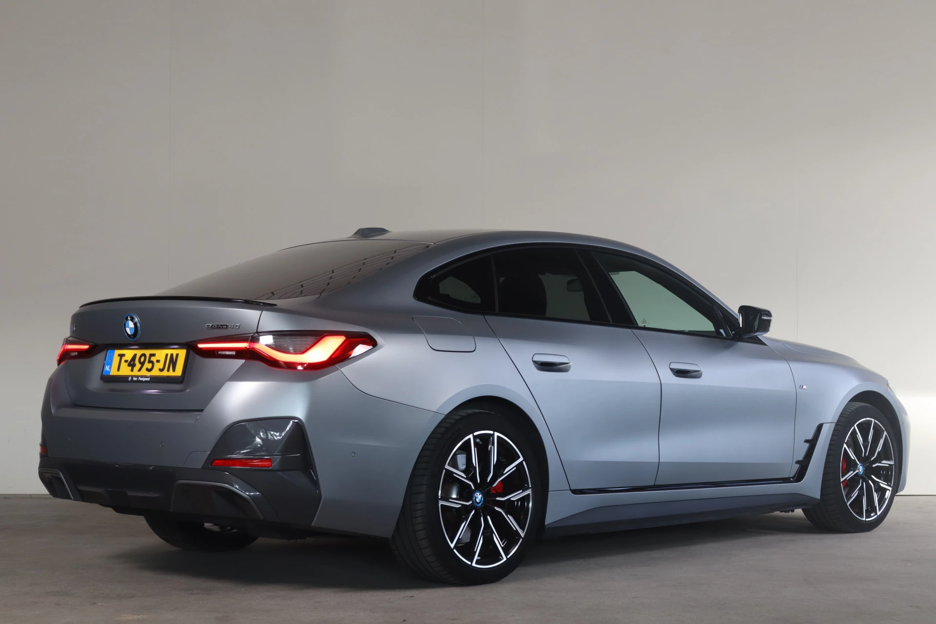 Hoofdafbeelding BMW i4