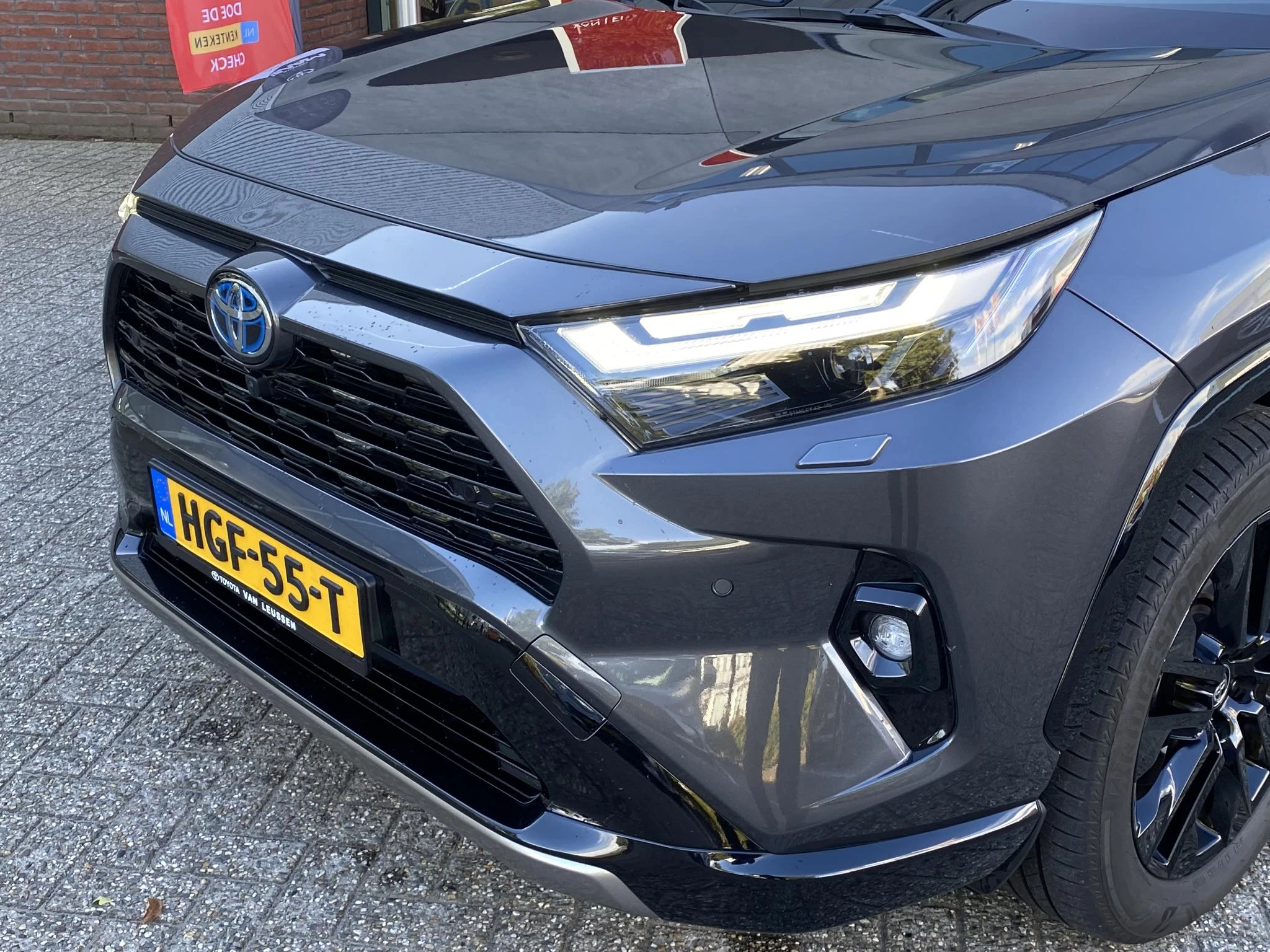 Hoofdafbeelding Toyota RAV4