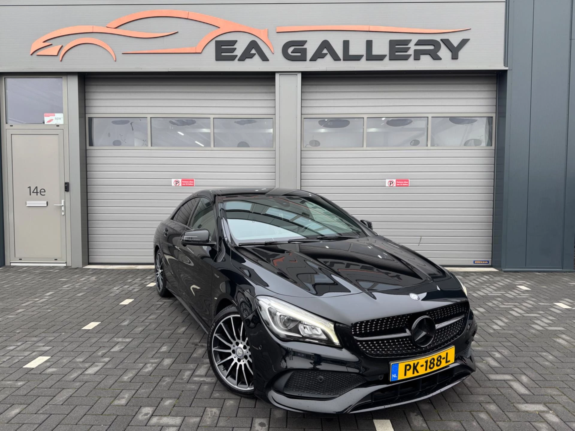 Hoofdafbeelding Mercedes-Benz CLA