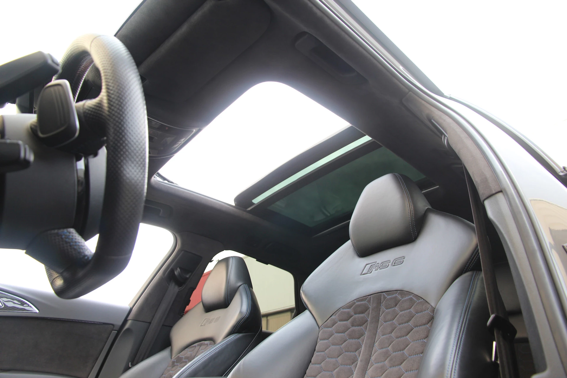 Hoofdafbeelding Audi RS6