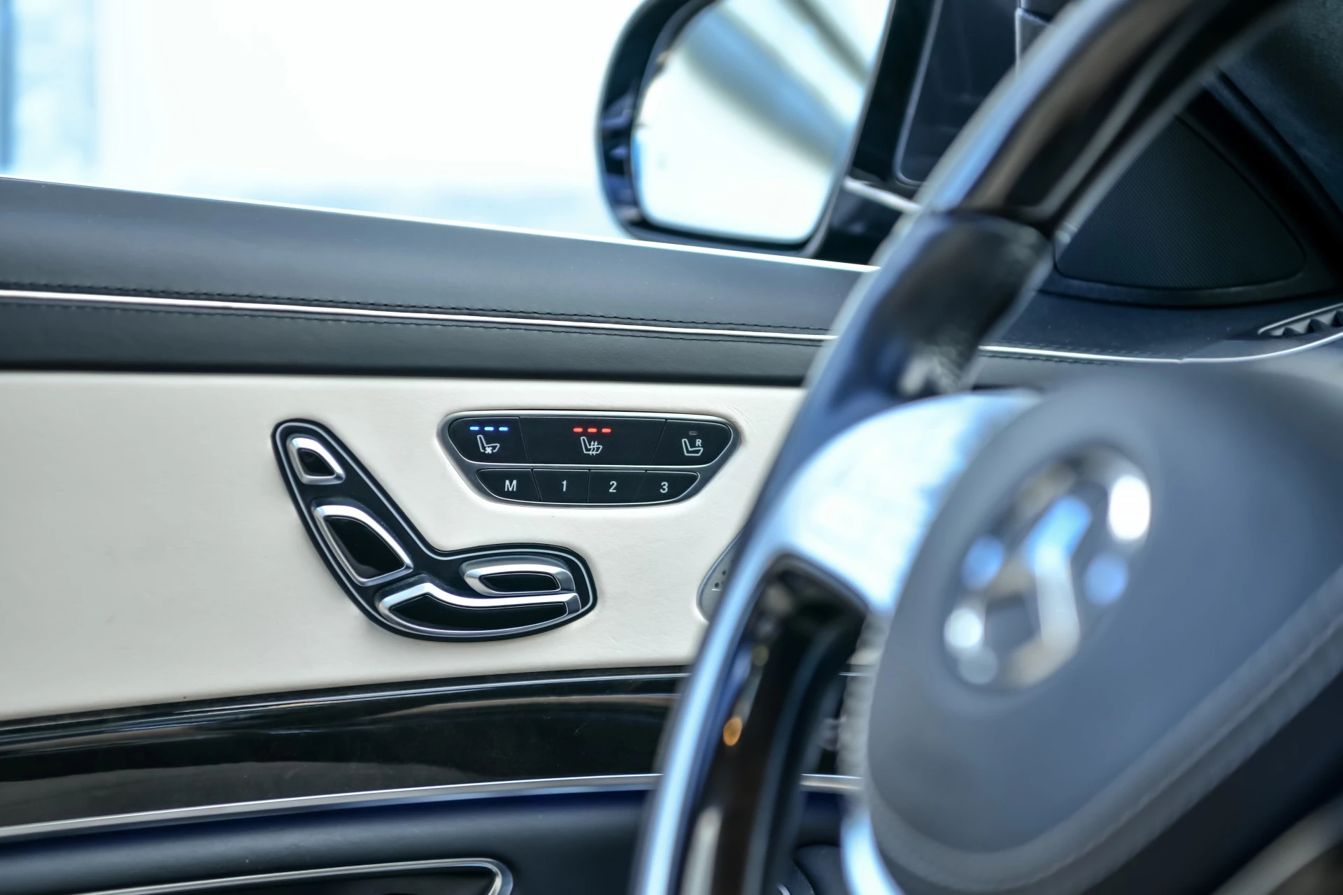 Hoofdafbeelding Mercedes-Benz S-Klasse