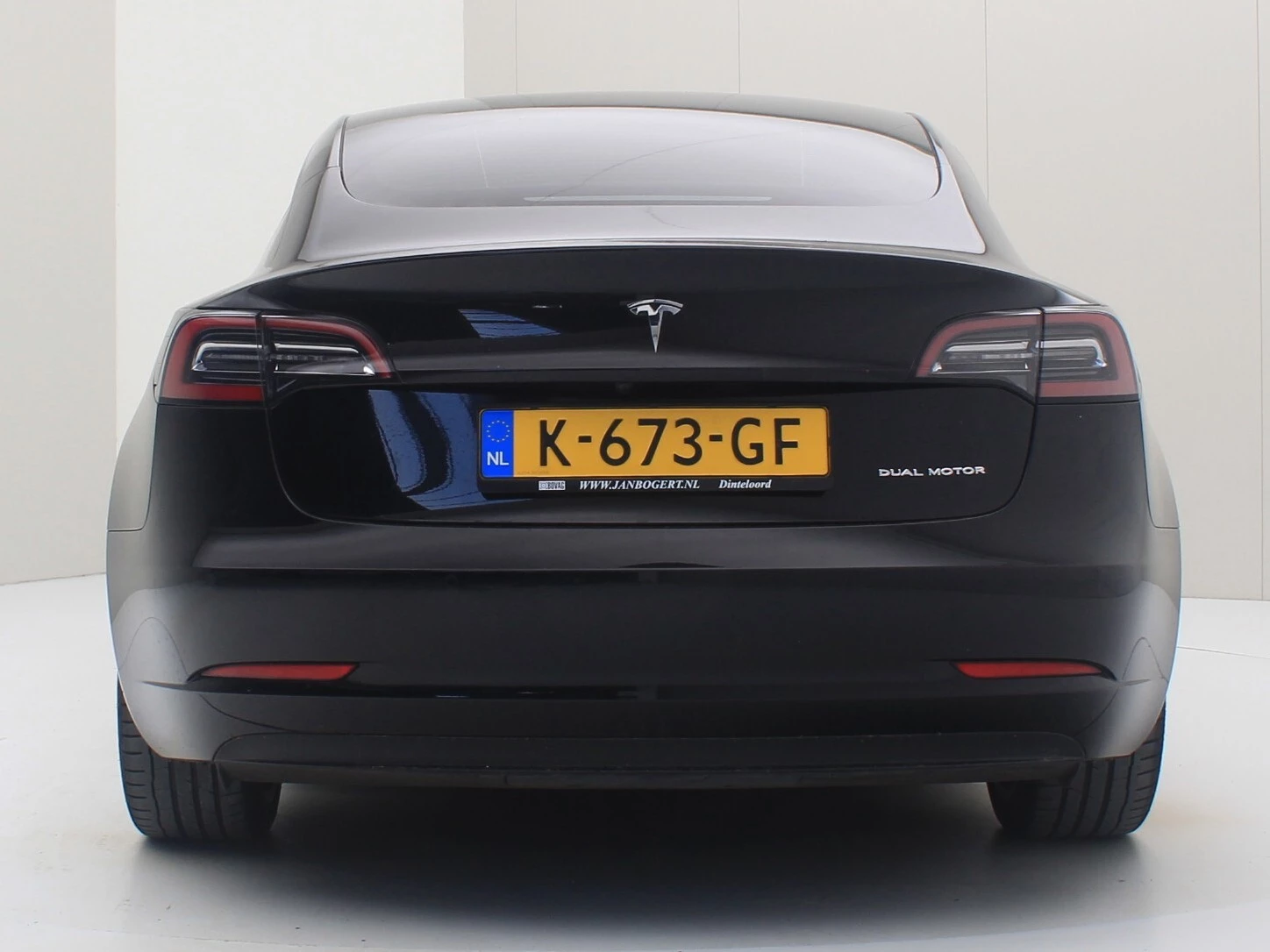 Hoofdafbeelding Tesla Model 3