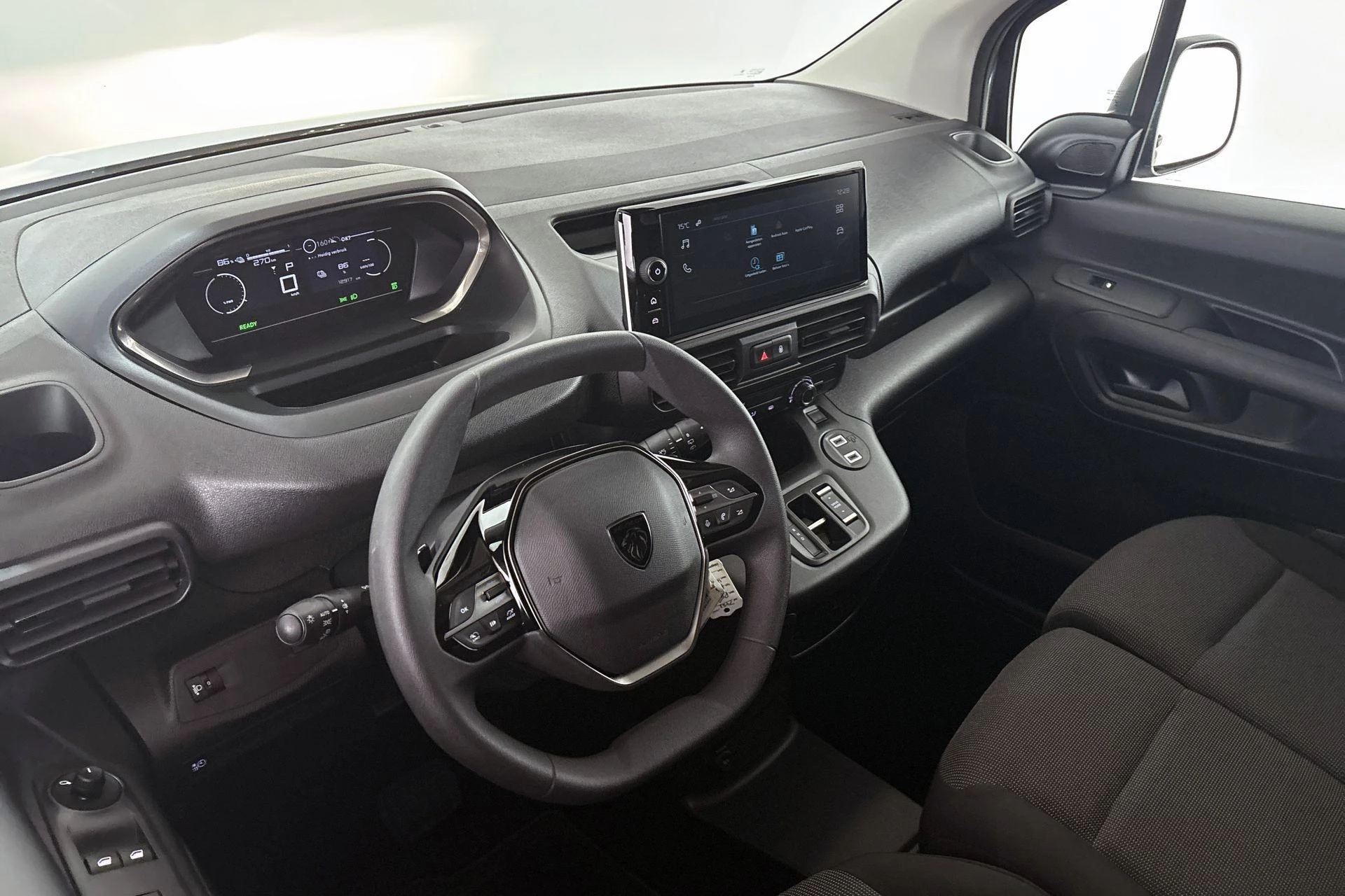 Hoofdafbeelding Peugeot e-Partner