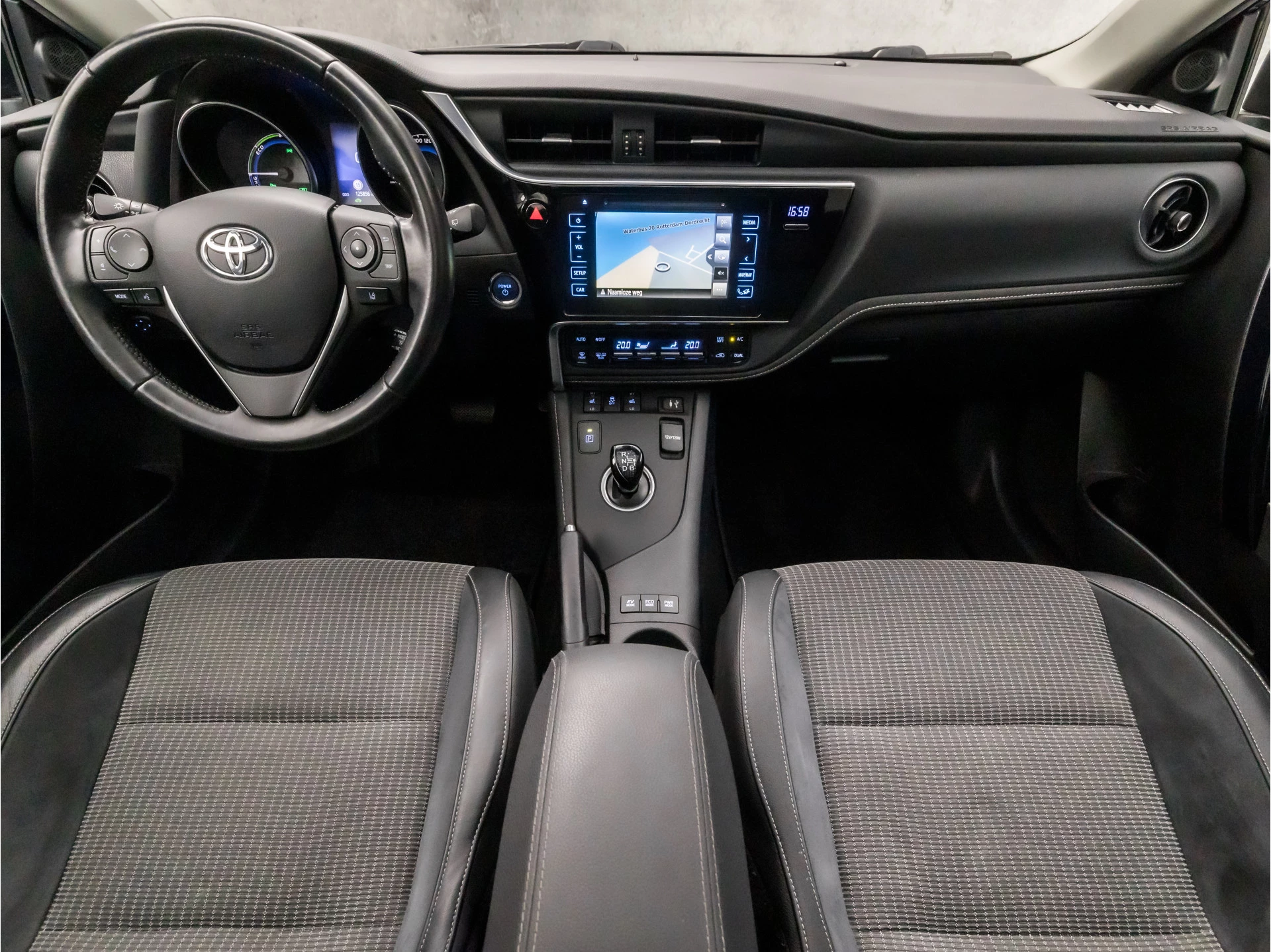 Hoofdafbeelding Toyota Auris