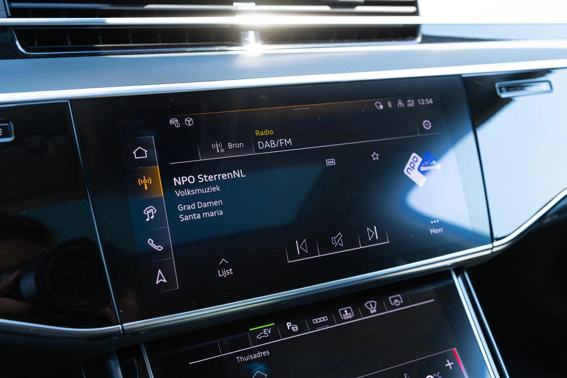 Hoofdafbeelding Audi A8