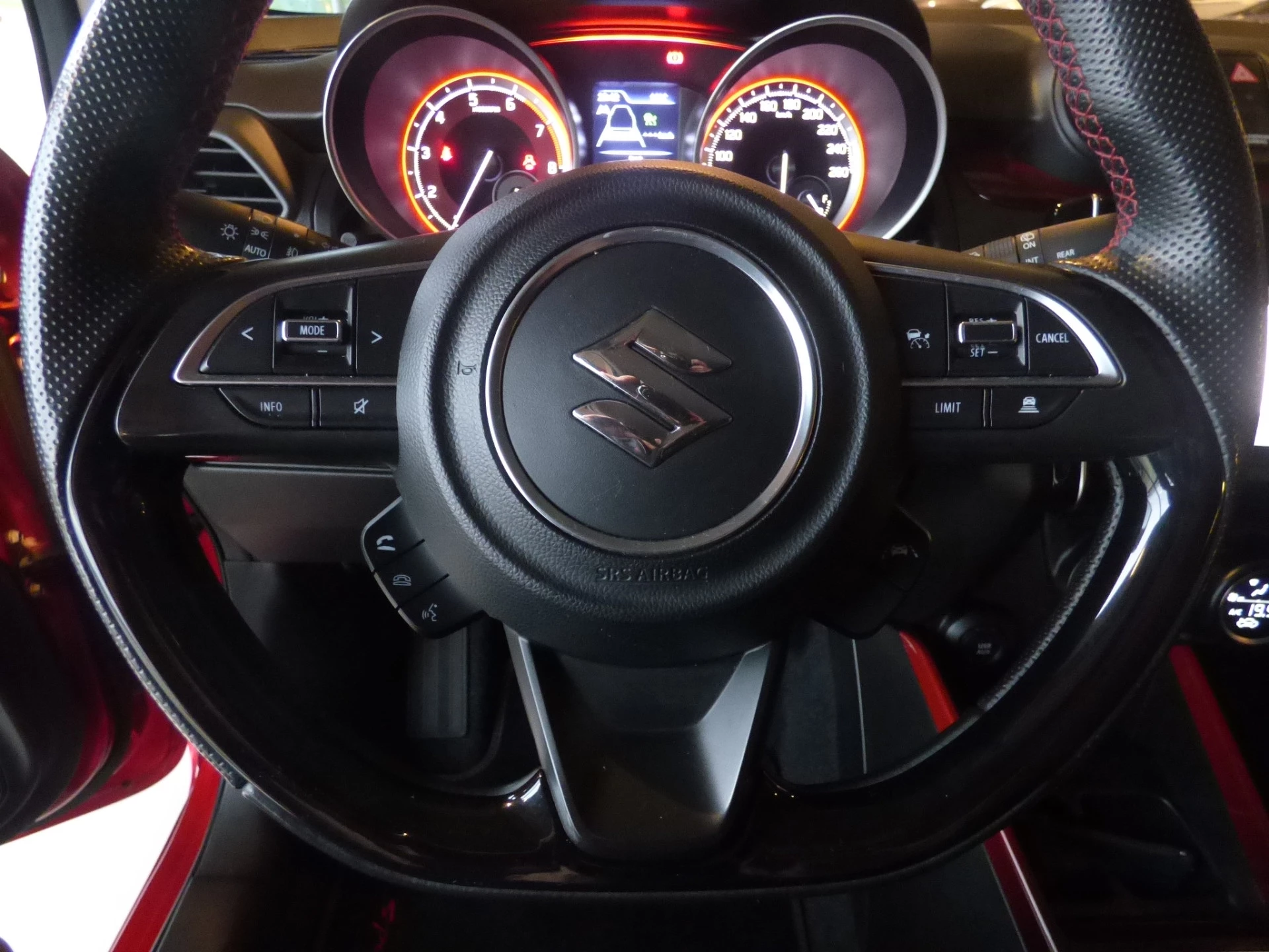 Hoofdafbeelding Suzuki Swift