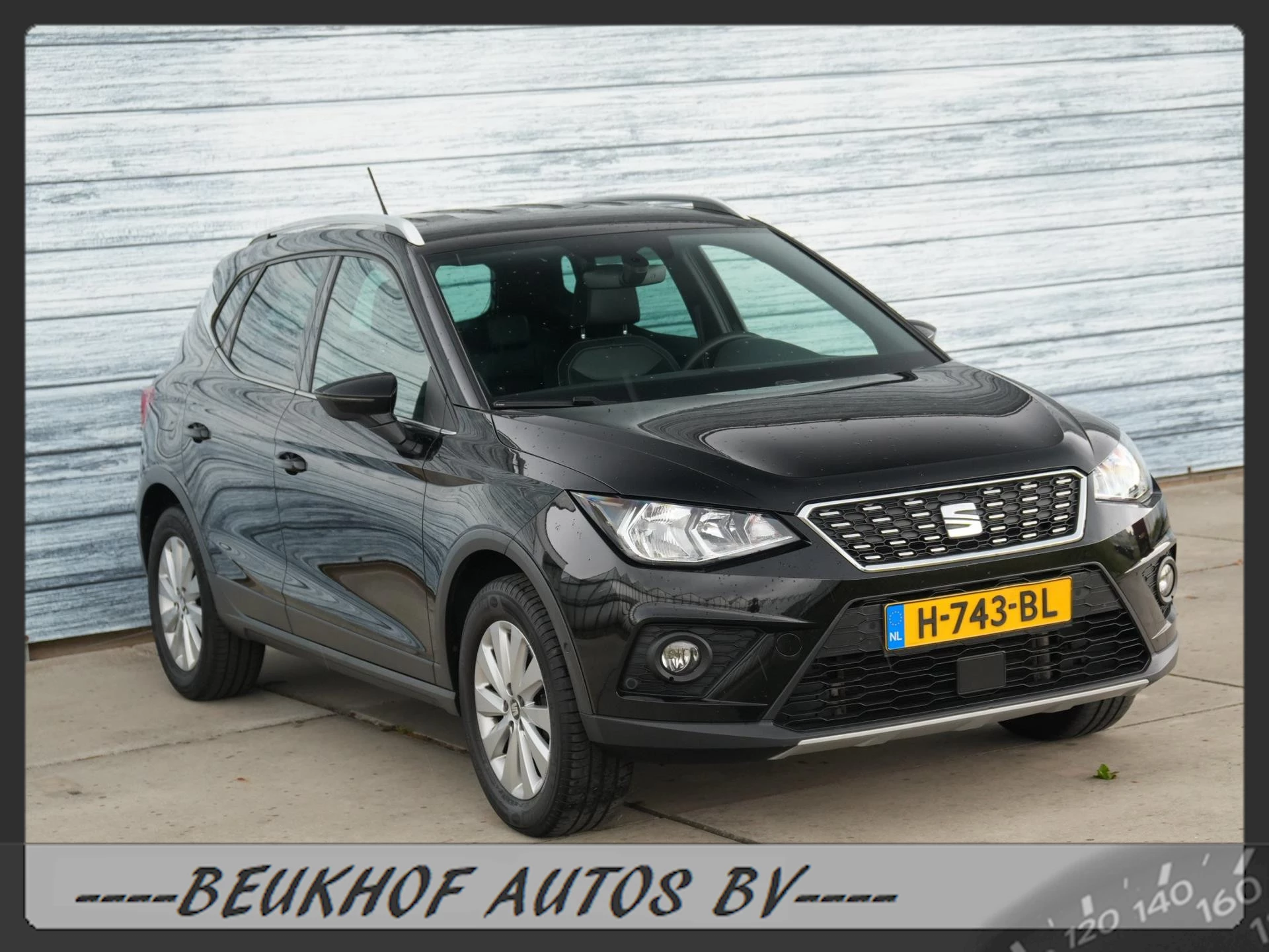 Hoofdafbeelding SEAT Arona