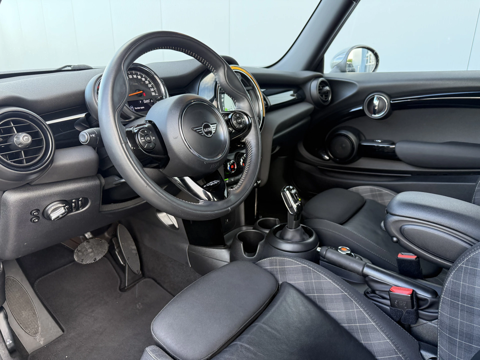 Hoofdafbeelding MINI Cooper