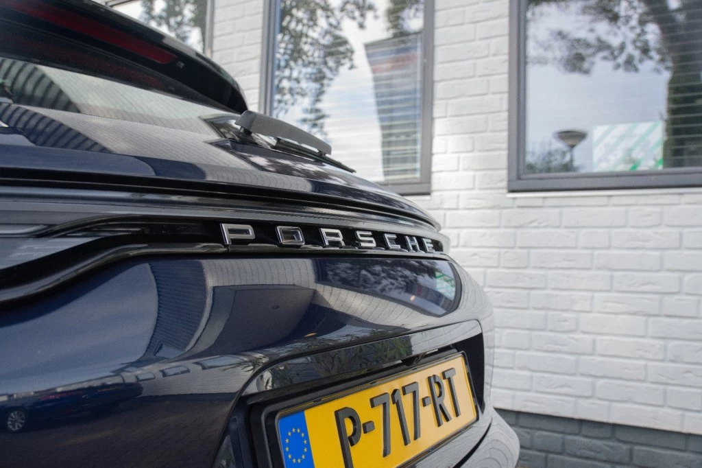 Hoofdafbeelding Porsche Panamera