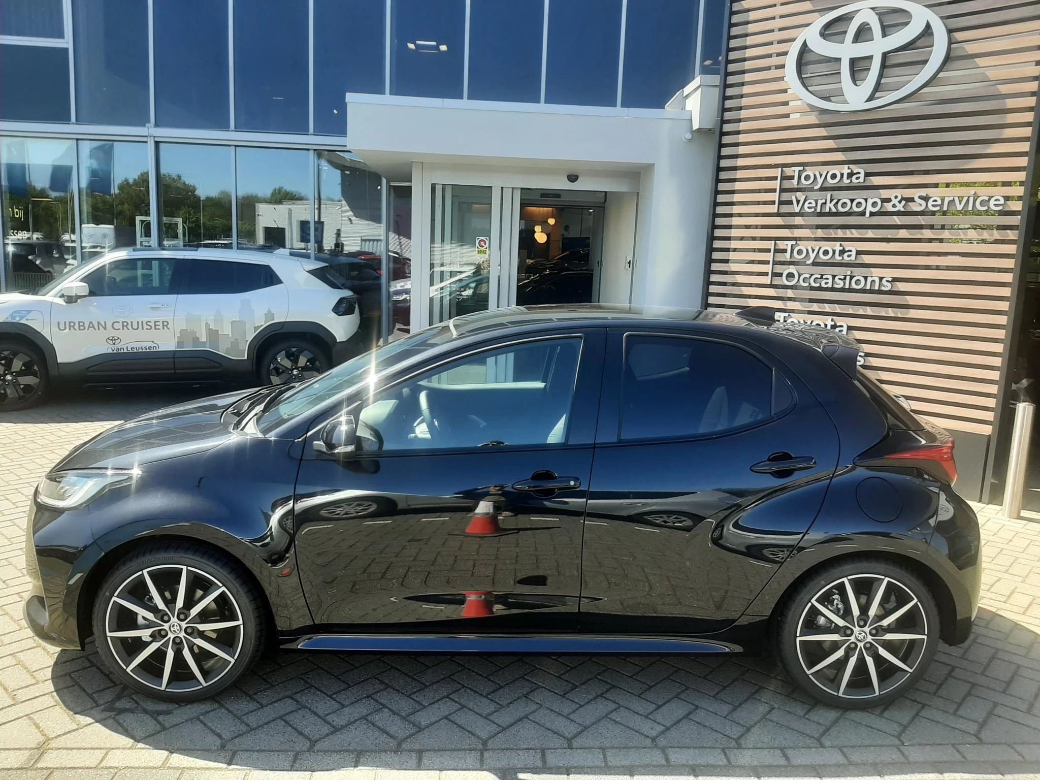 Hoofdafbeelding Toyota Yaris