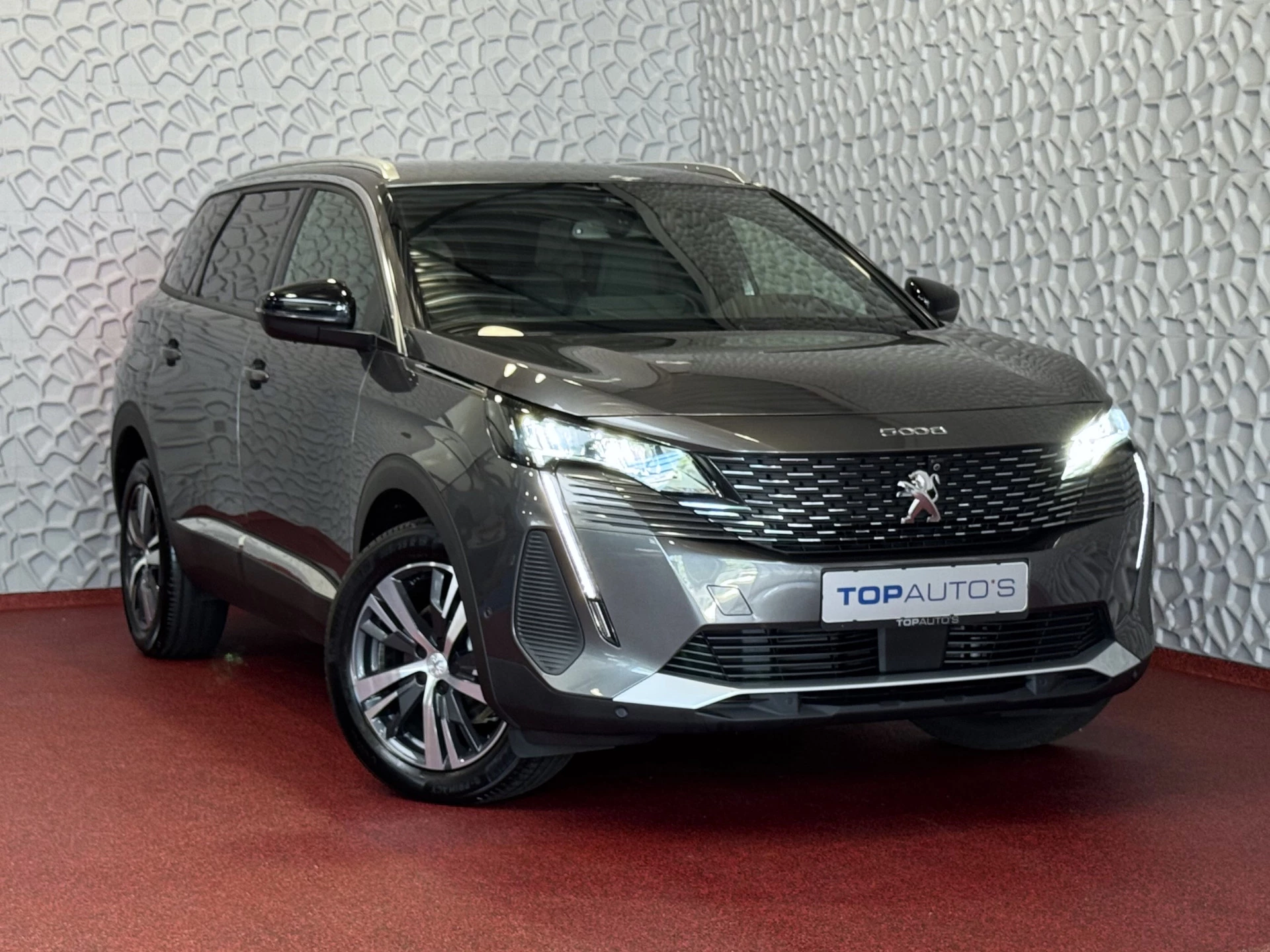 Hoofdafbeelding Peugeot 5008