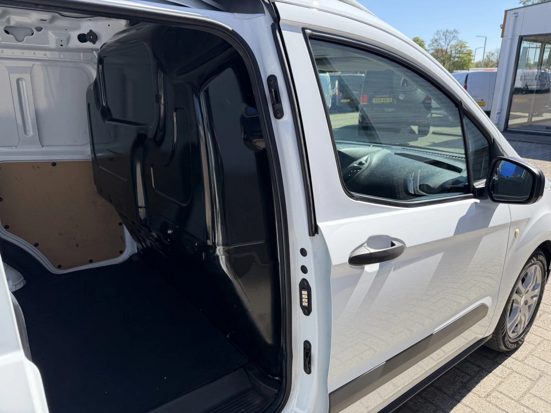 Hoofdafbeelding Ford Transit Courier