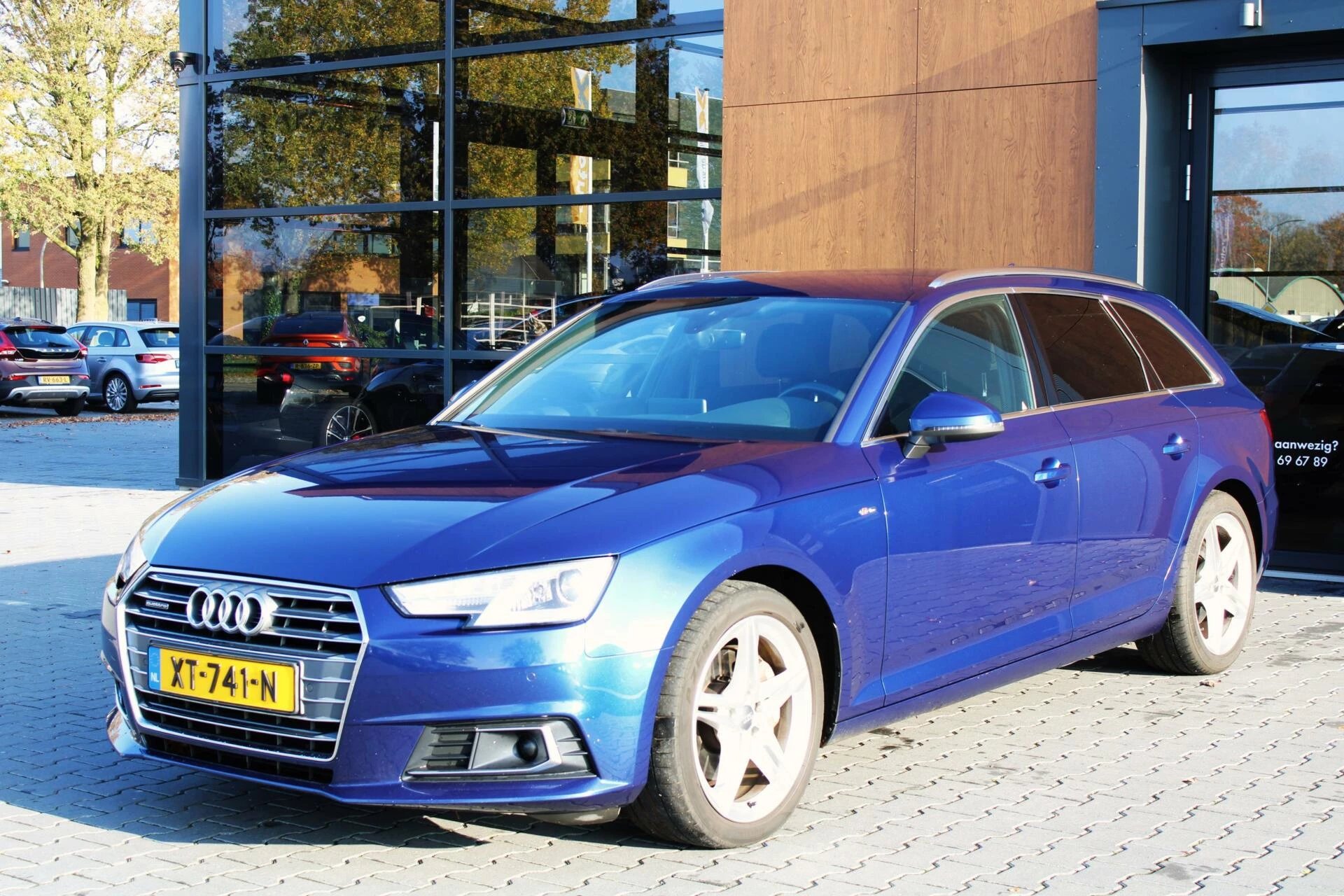 Hoofdafbeelding Audi A4