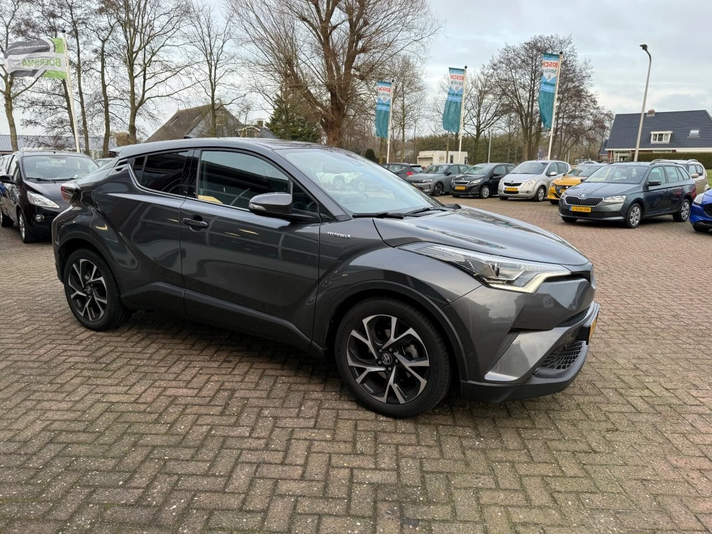 Hoofdafbeelding Toyota C-HR