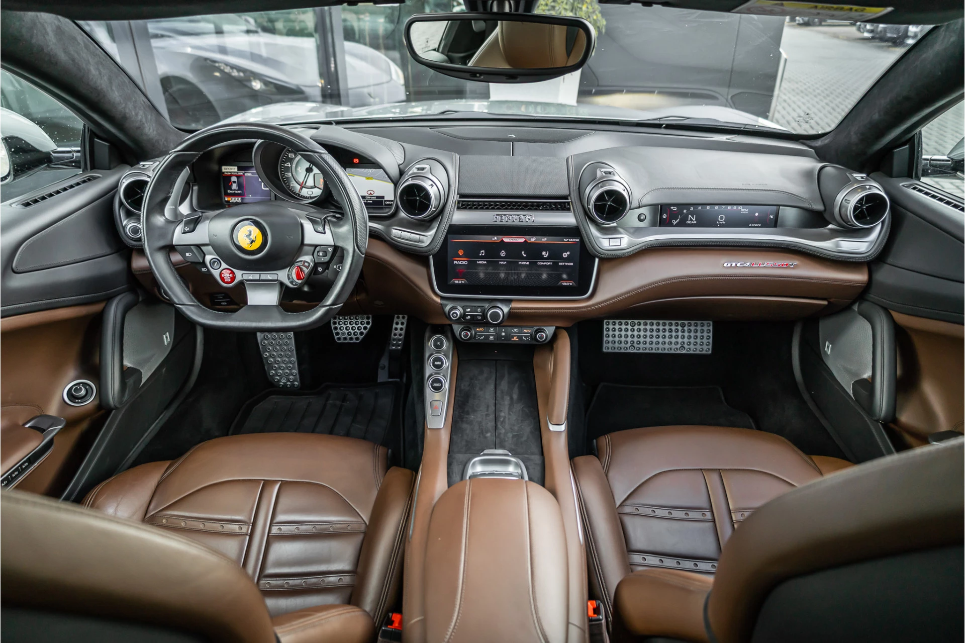 Hoofdafbeelding Ferrari GTC4Lusso