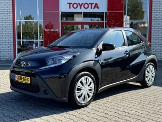 Toyota Aygo X PLAY ALL-SEASON CAMERA APPLE/ANDROID BLUETOOTH AIRCO AD-CRUISE