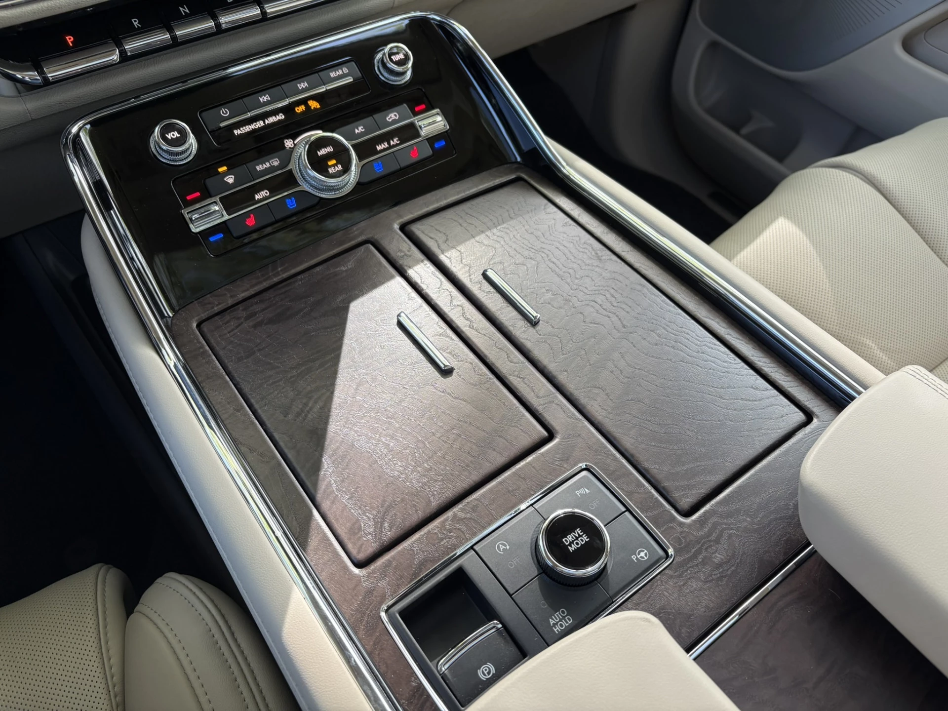 Hoofdafbeelding Lincoln Navigator