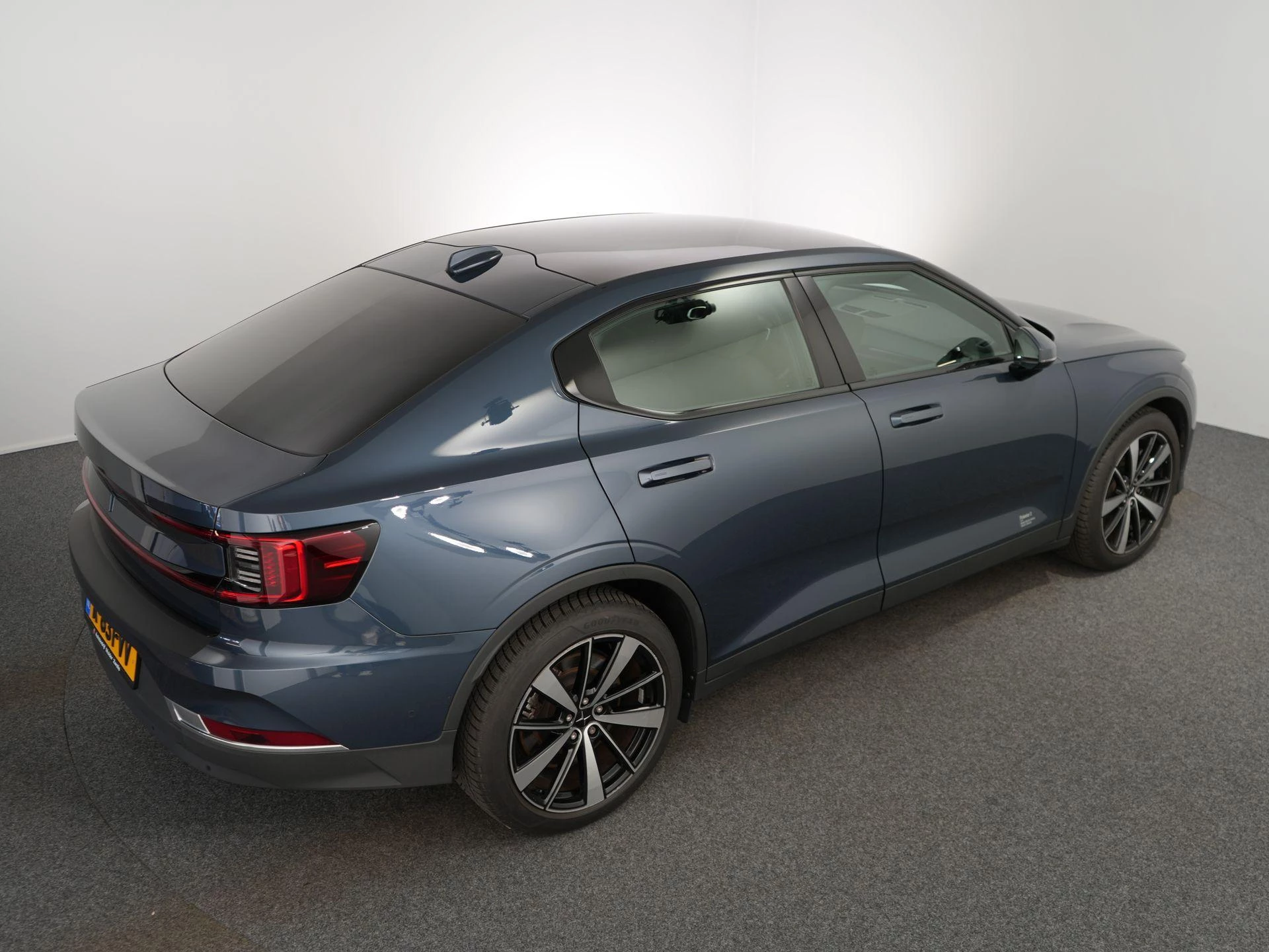 Hoofdafbeelding Polestar 2