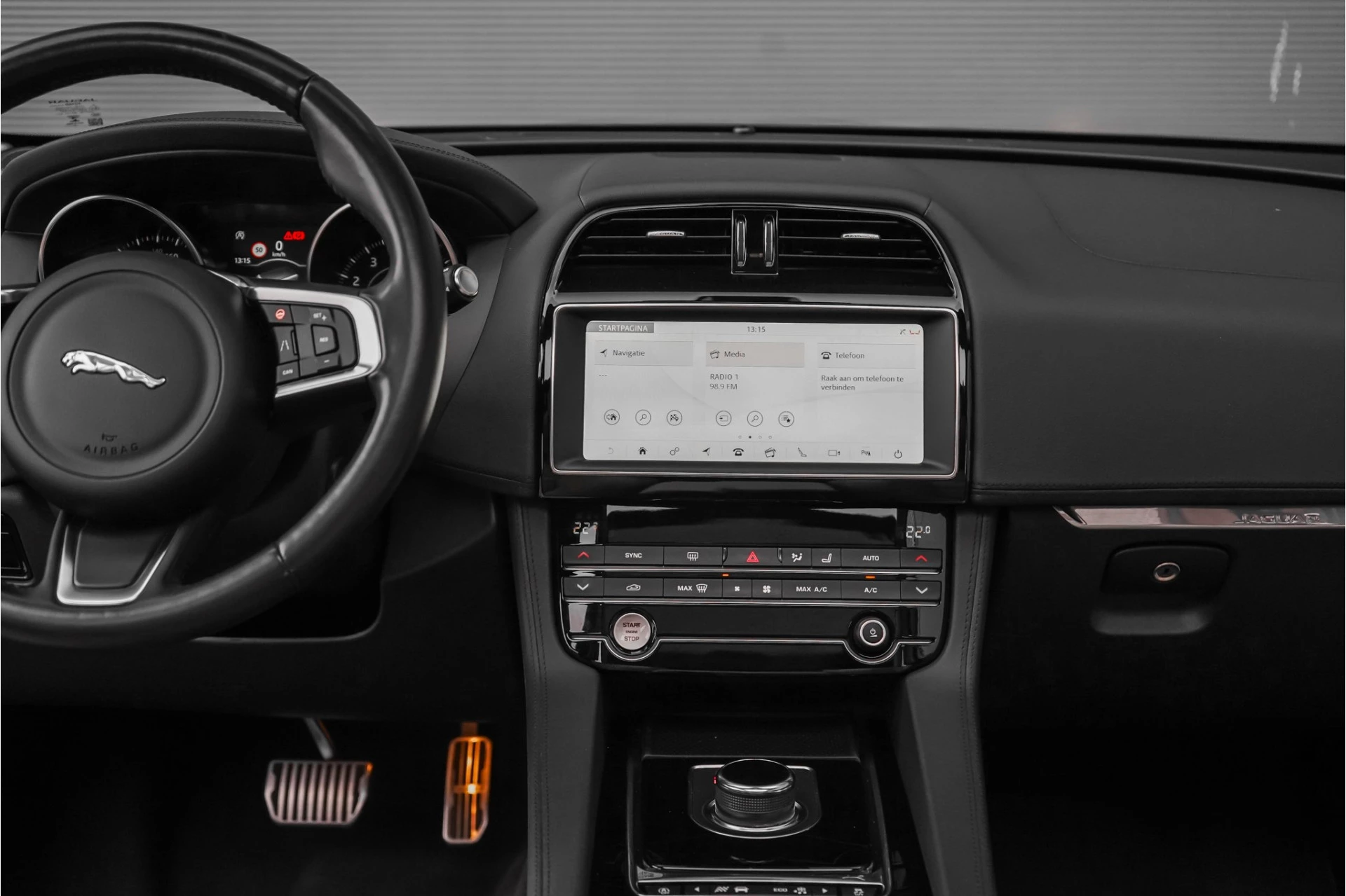 Hoofdafbeelding Jaguar F-PACE