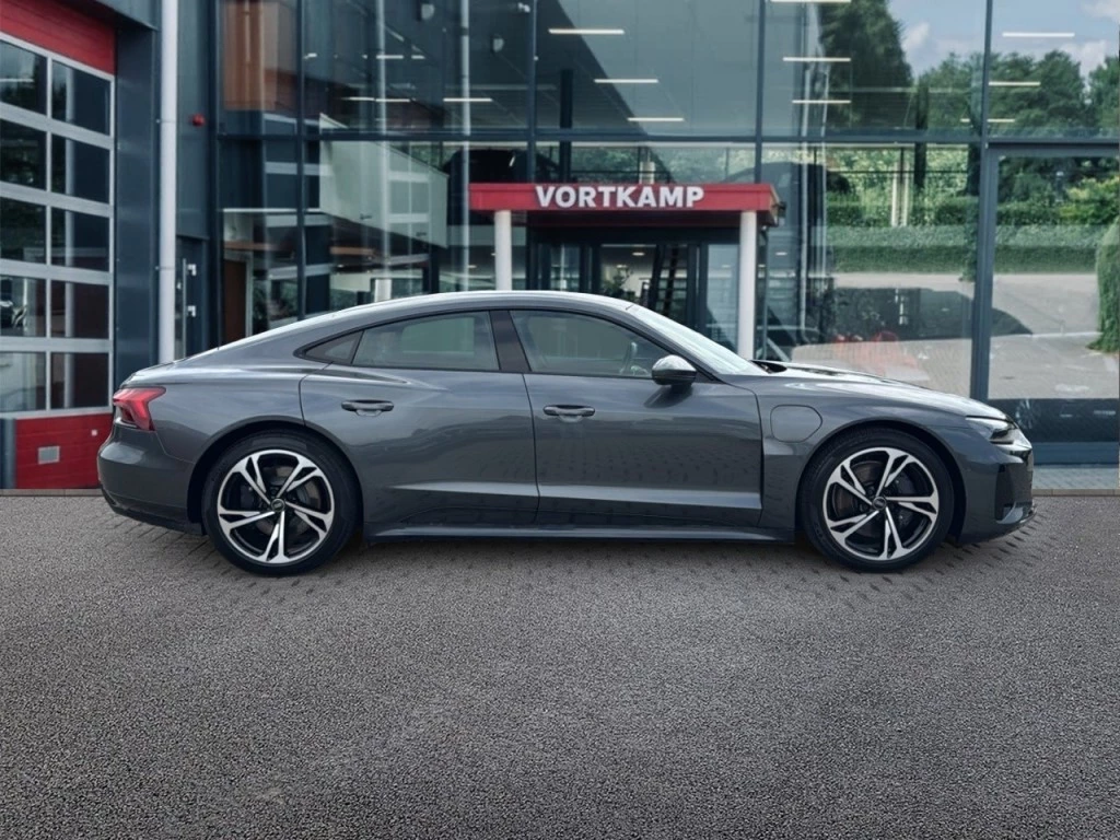 Hoofdafbeelding Audi e-tron GT