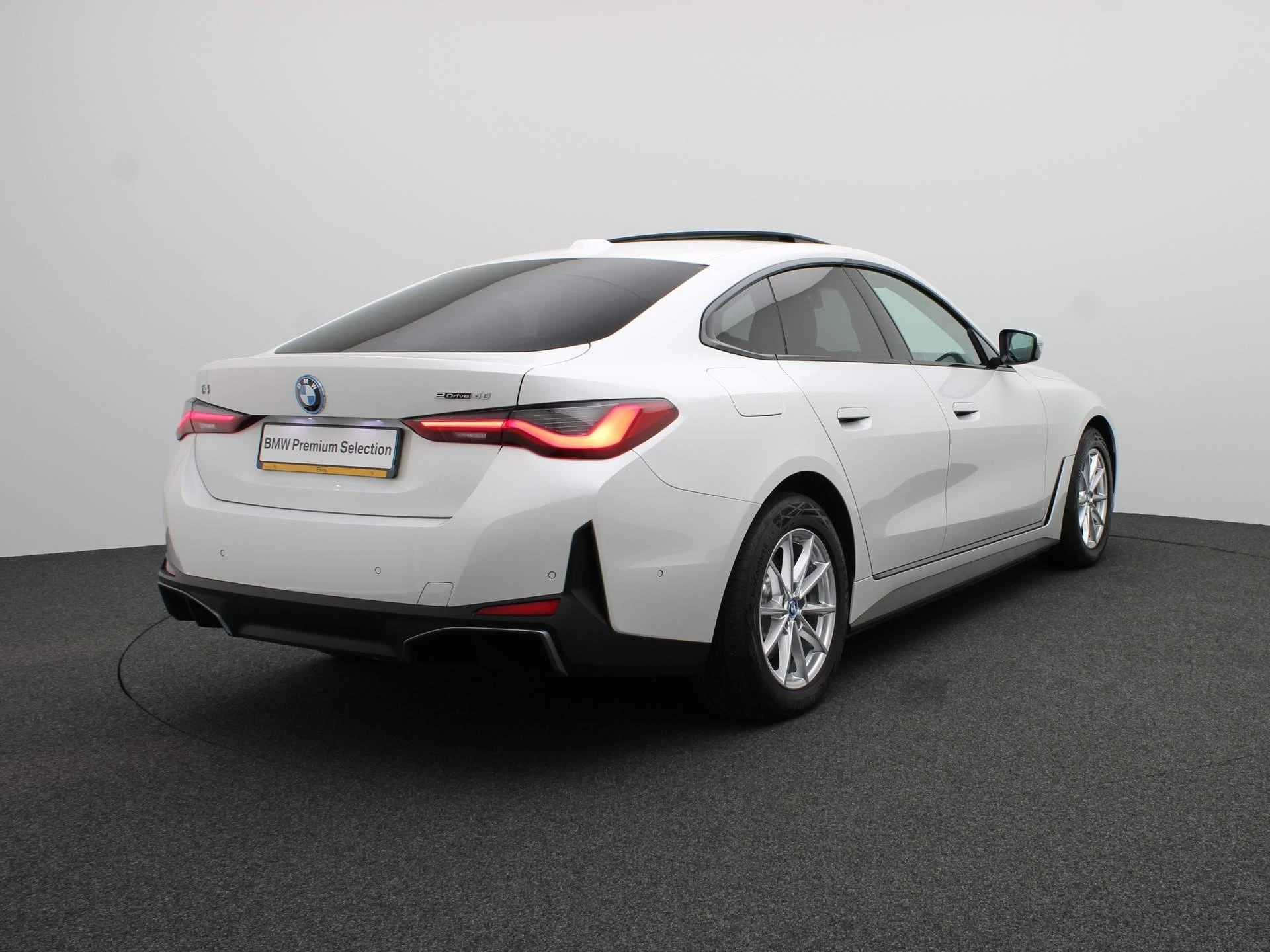 Hoofdafbeelding BMW i4