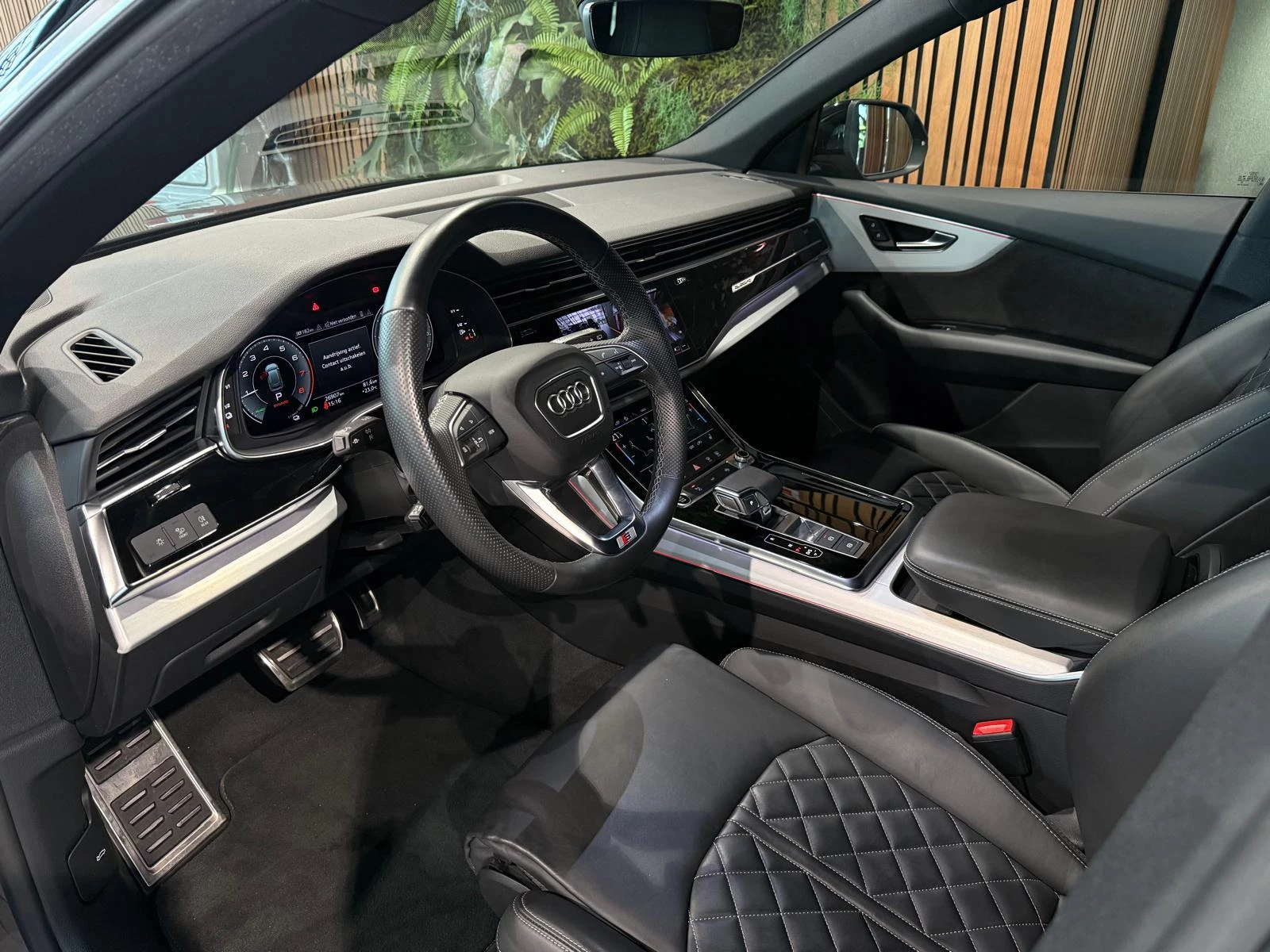 Hoofdafbeelding Audi Q8