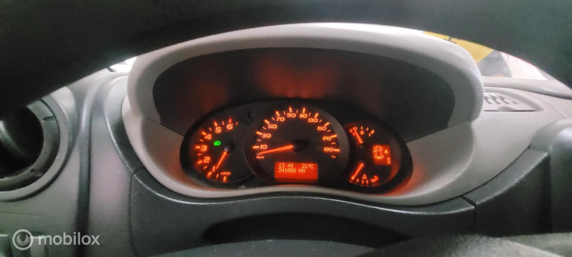 Hoofdafbeelding Nissan NV400