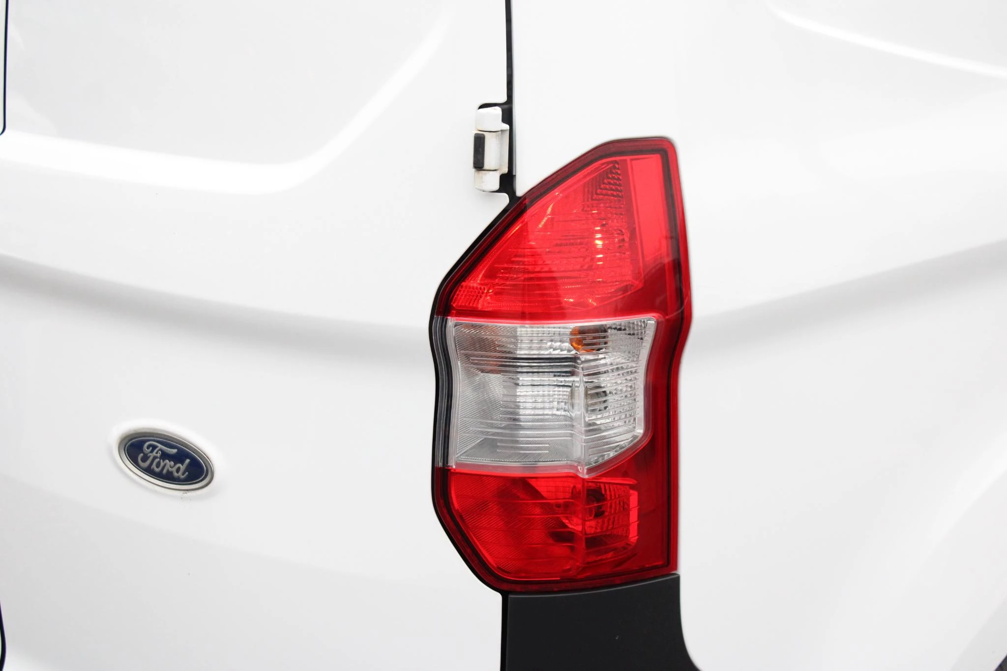 Hoofdafbeelding Ford Transit Courier