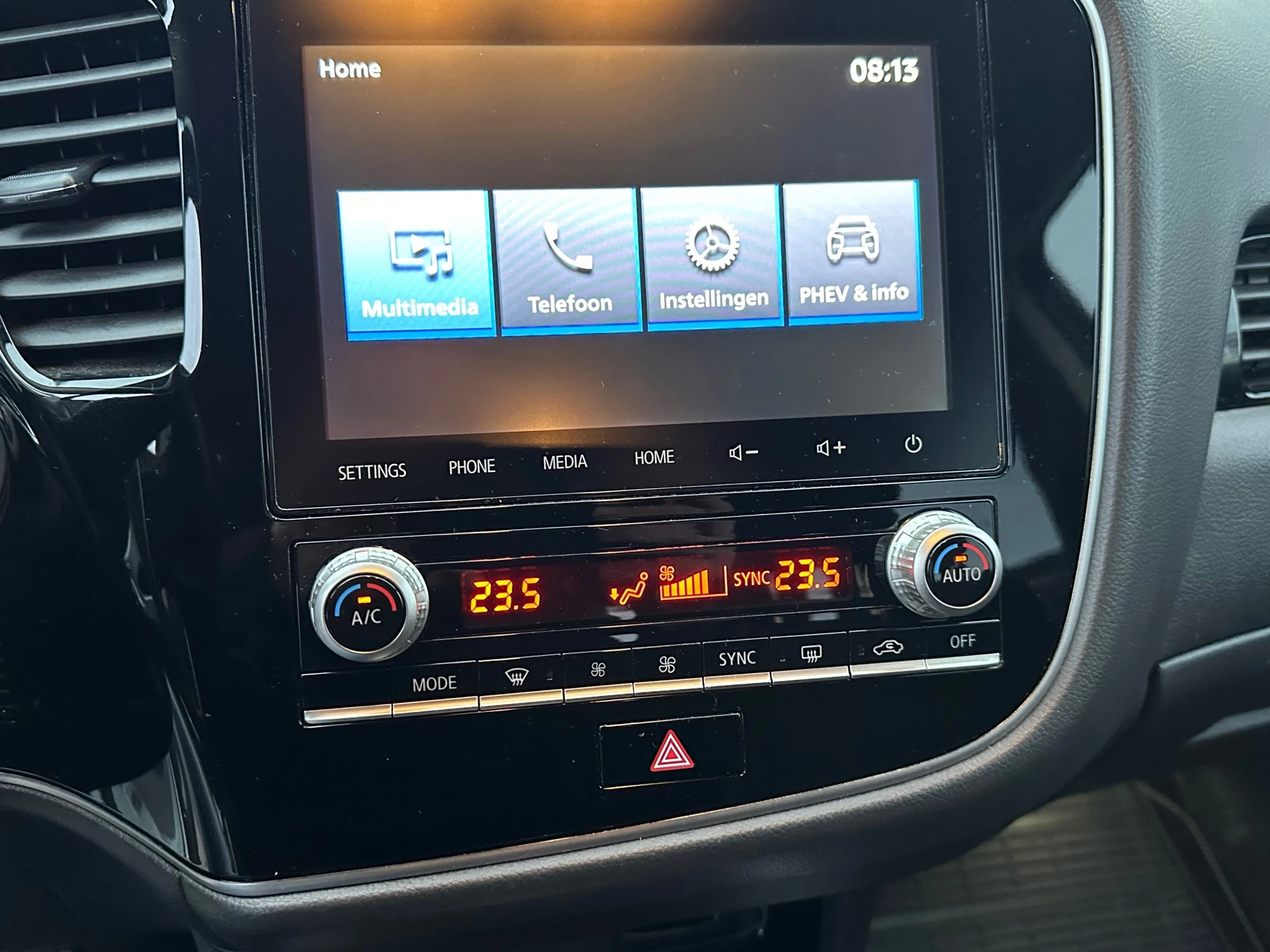 Hoofdafbeelding Mitsubishi Outlander