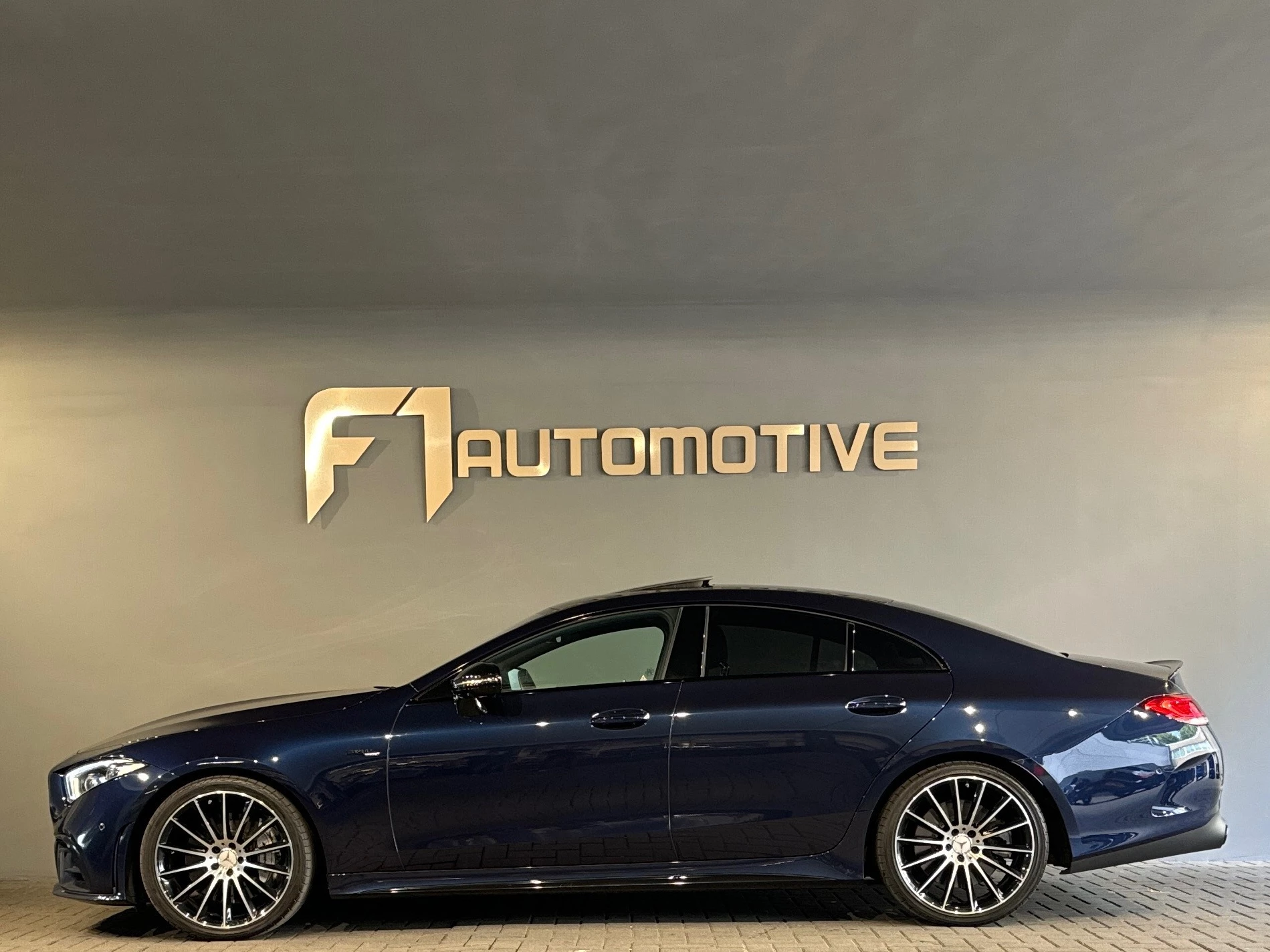 Hoofdafbeelding Mercedes-Benz CLS