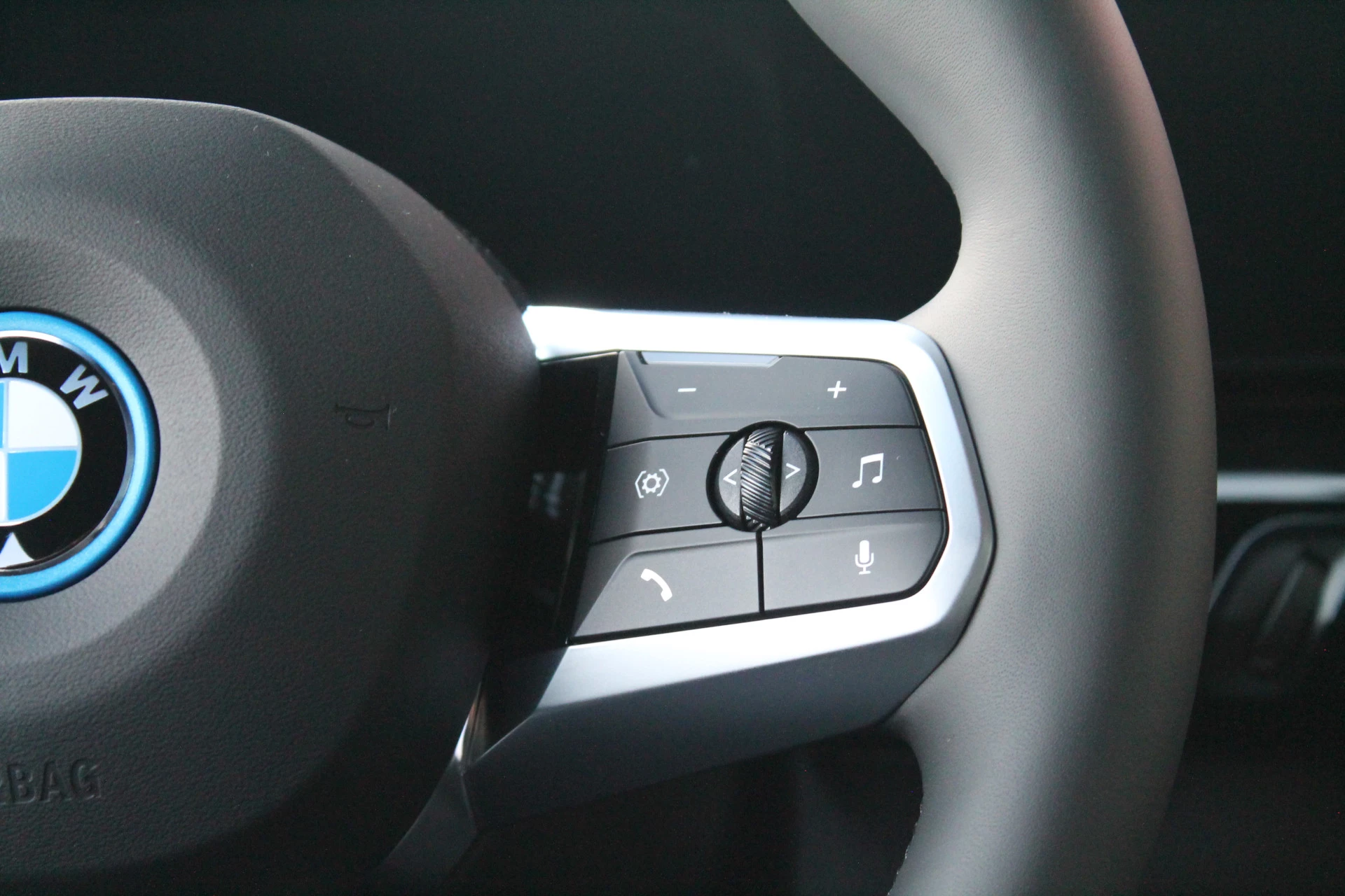 Hoofdafbeelding BMW iX2