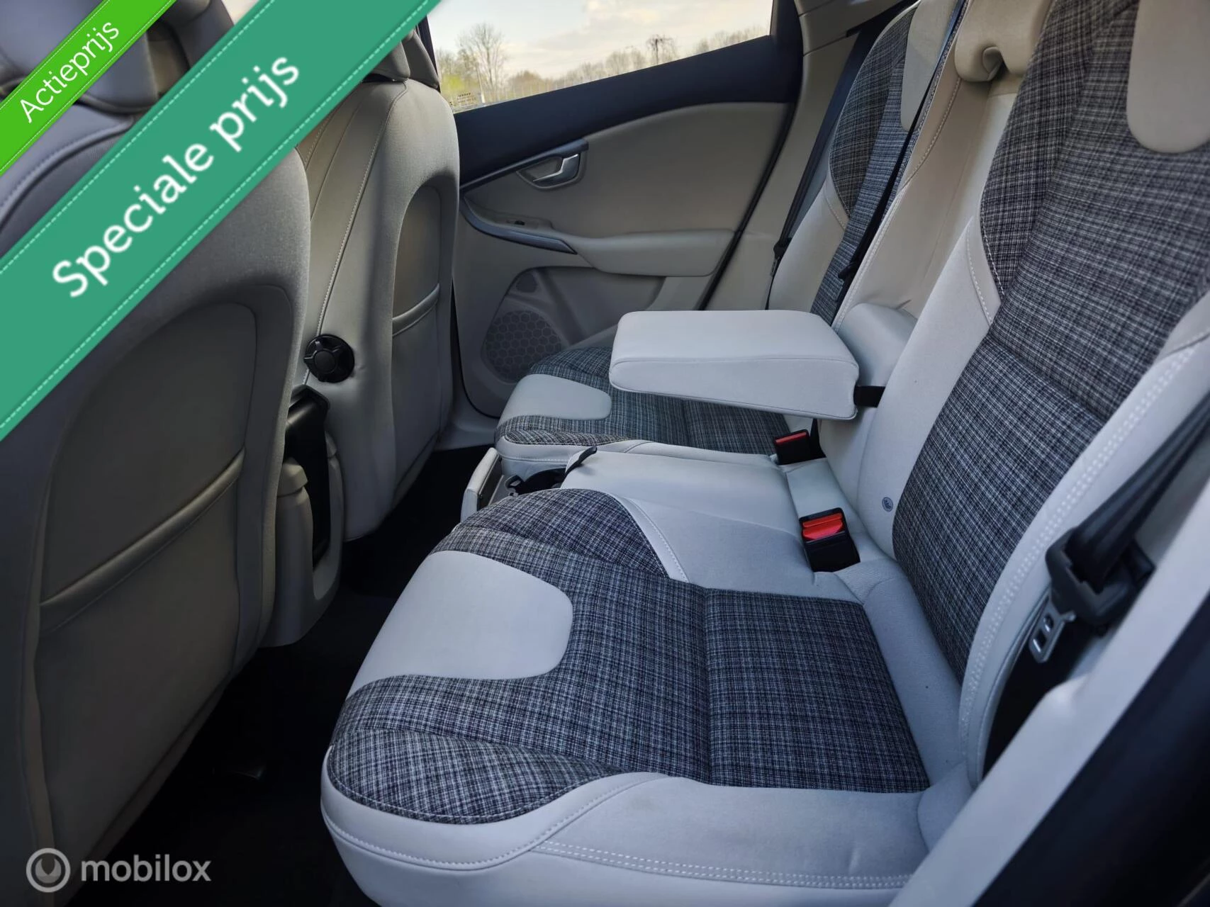 Hoofdafbeelding Volvo V40