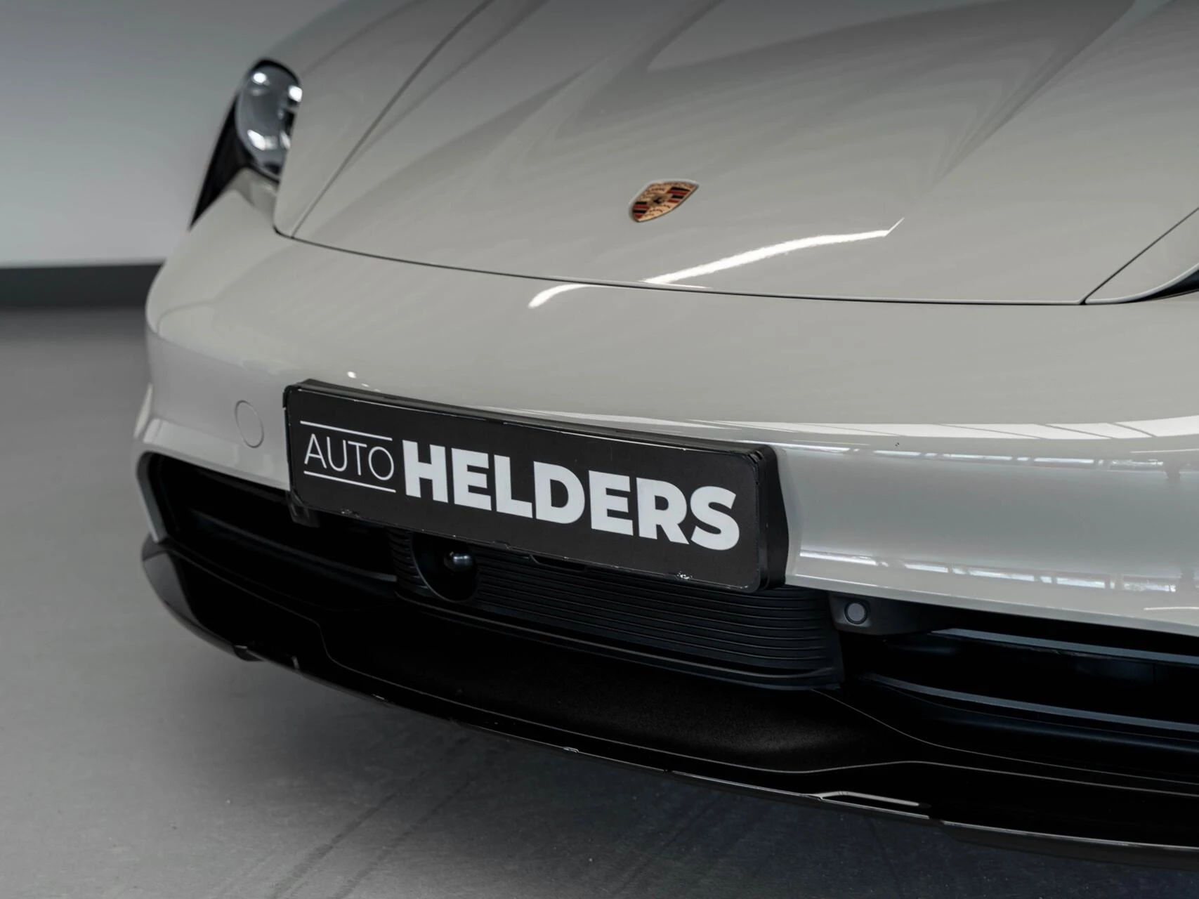 Hoofdafbeelding Porsche Taycan