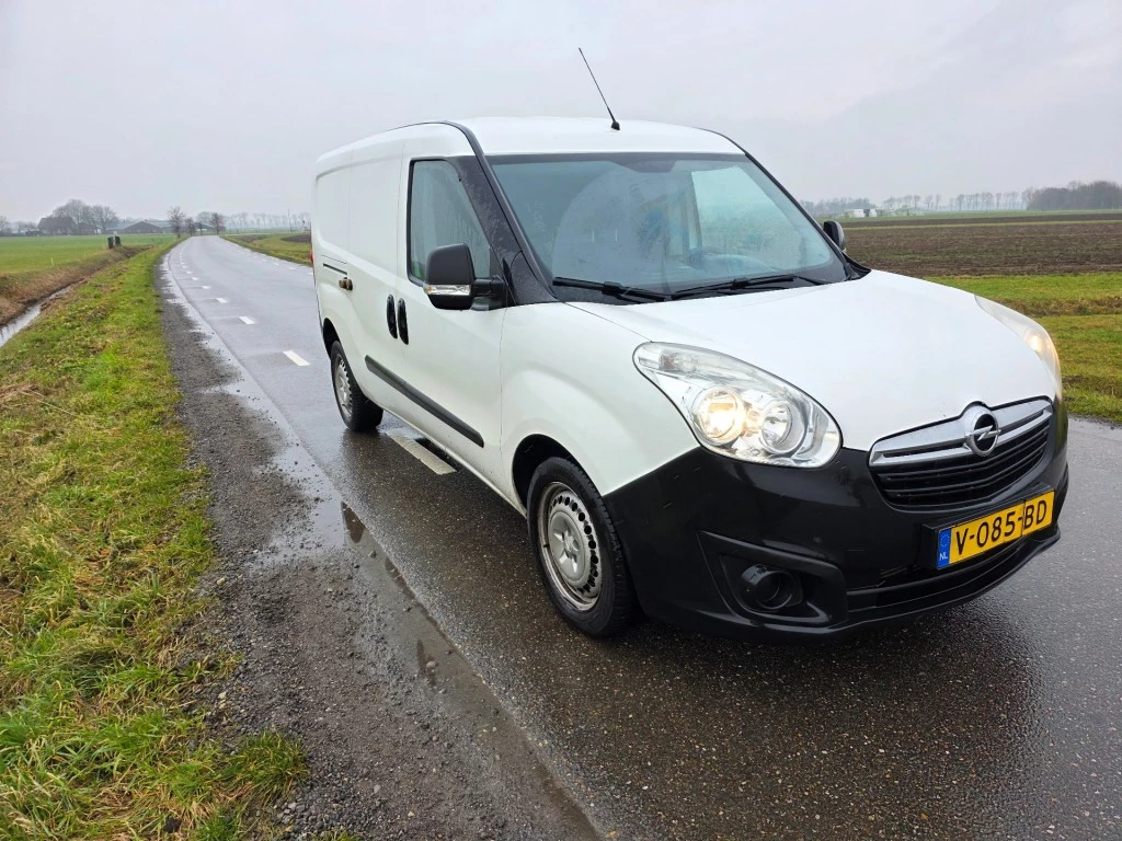 Hoofdafbeelding Opel Combo