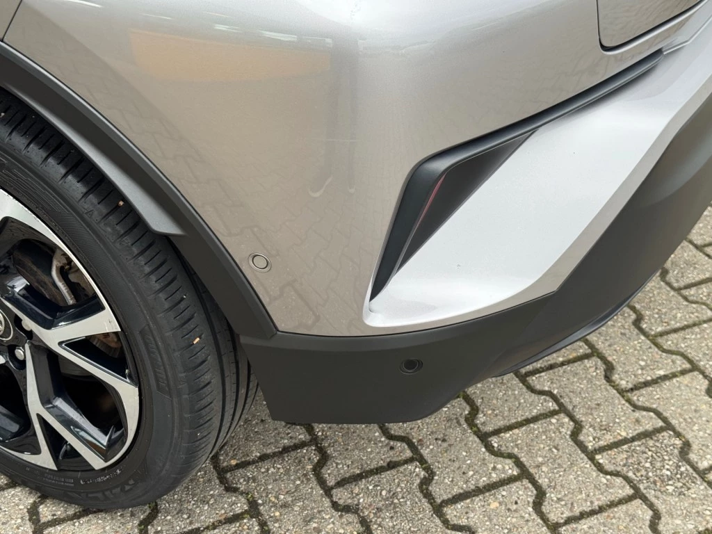 Hoofdafbeelding Toyota C-HR