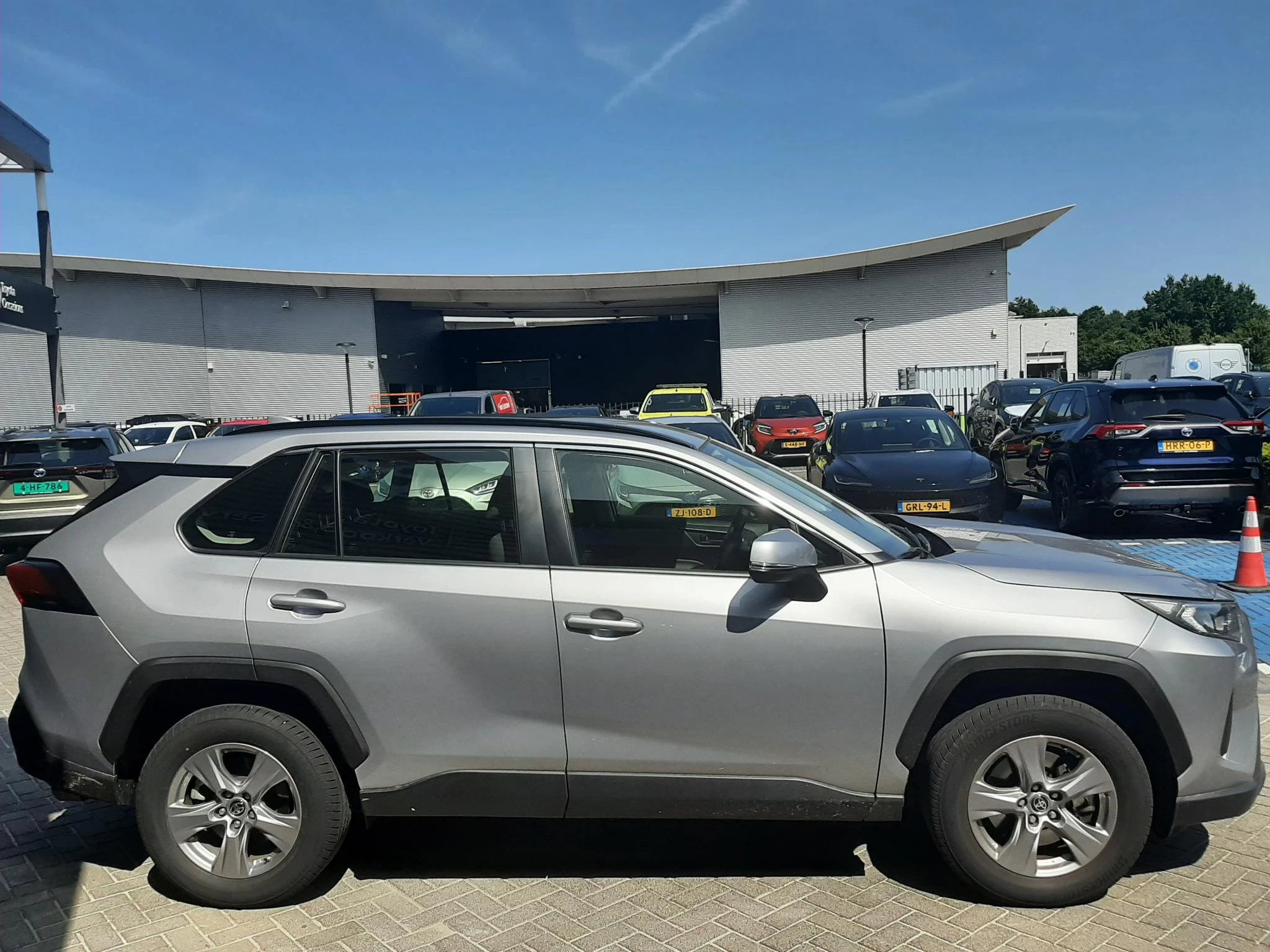 Hoofdafbeelding Toyota RAV4