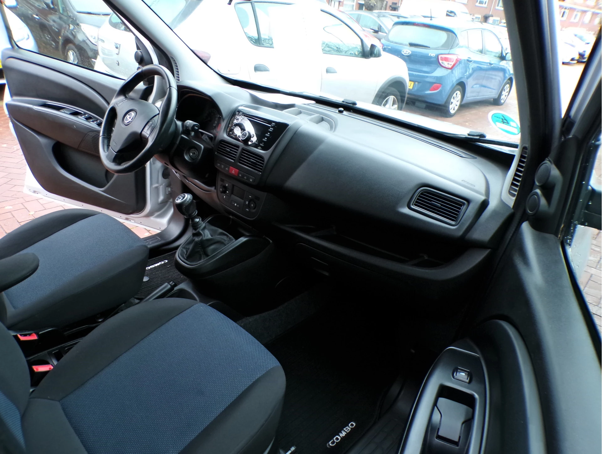 Hoofdafbeelding Opel Combo