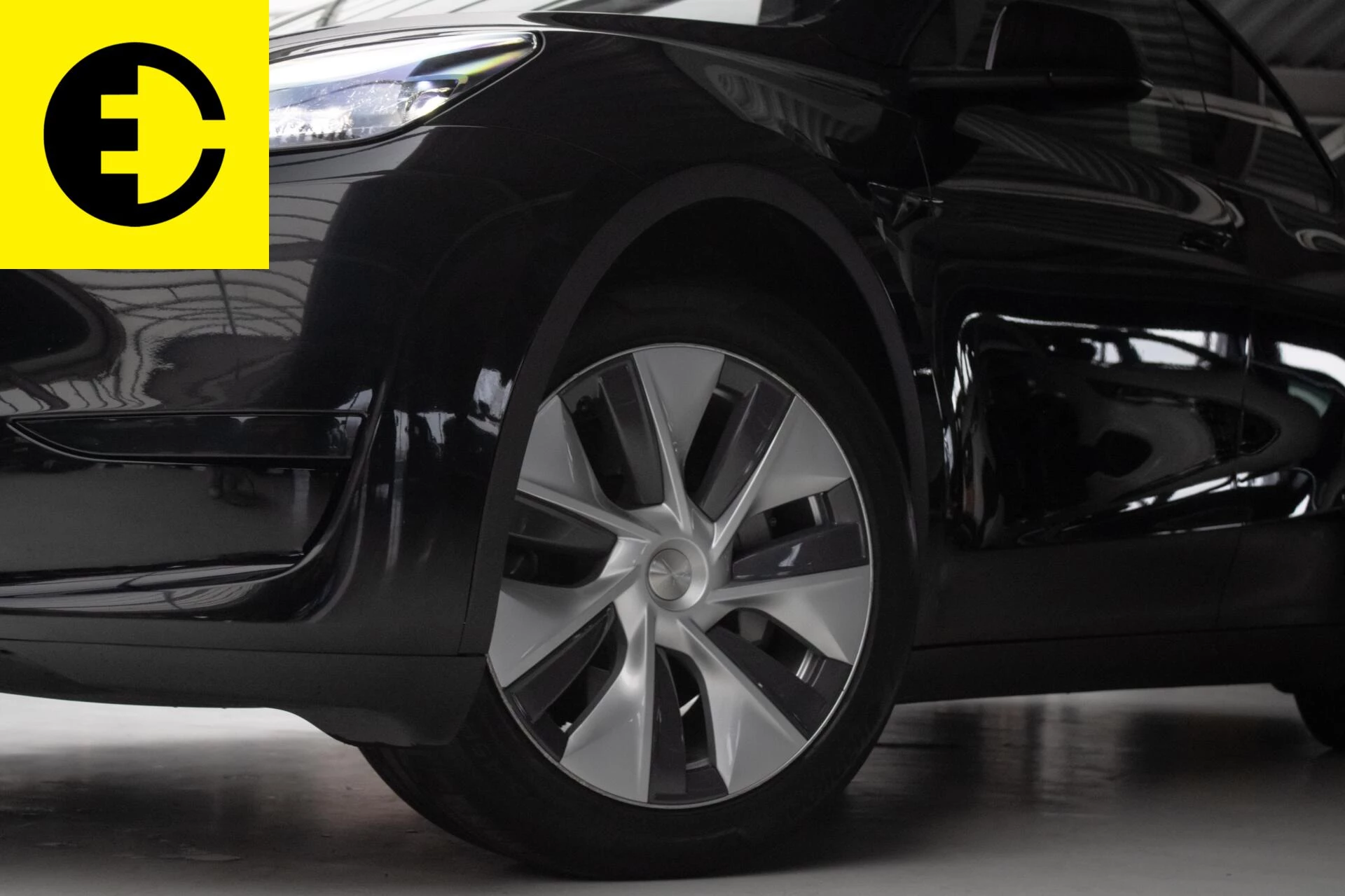 Hoofdafbeelding Tesla Model Y