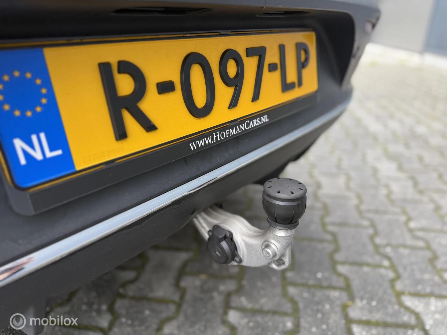 Hoofdafbeelding Mercedes-Benz EQC