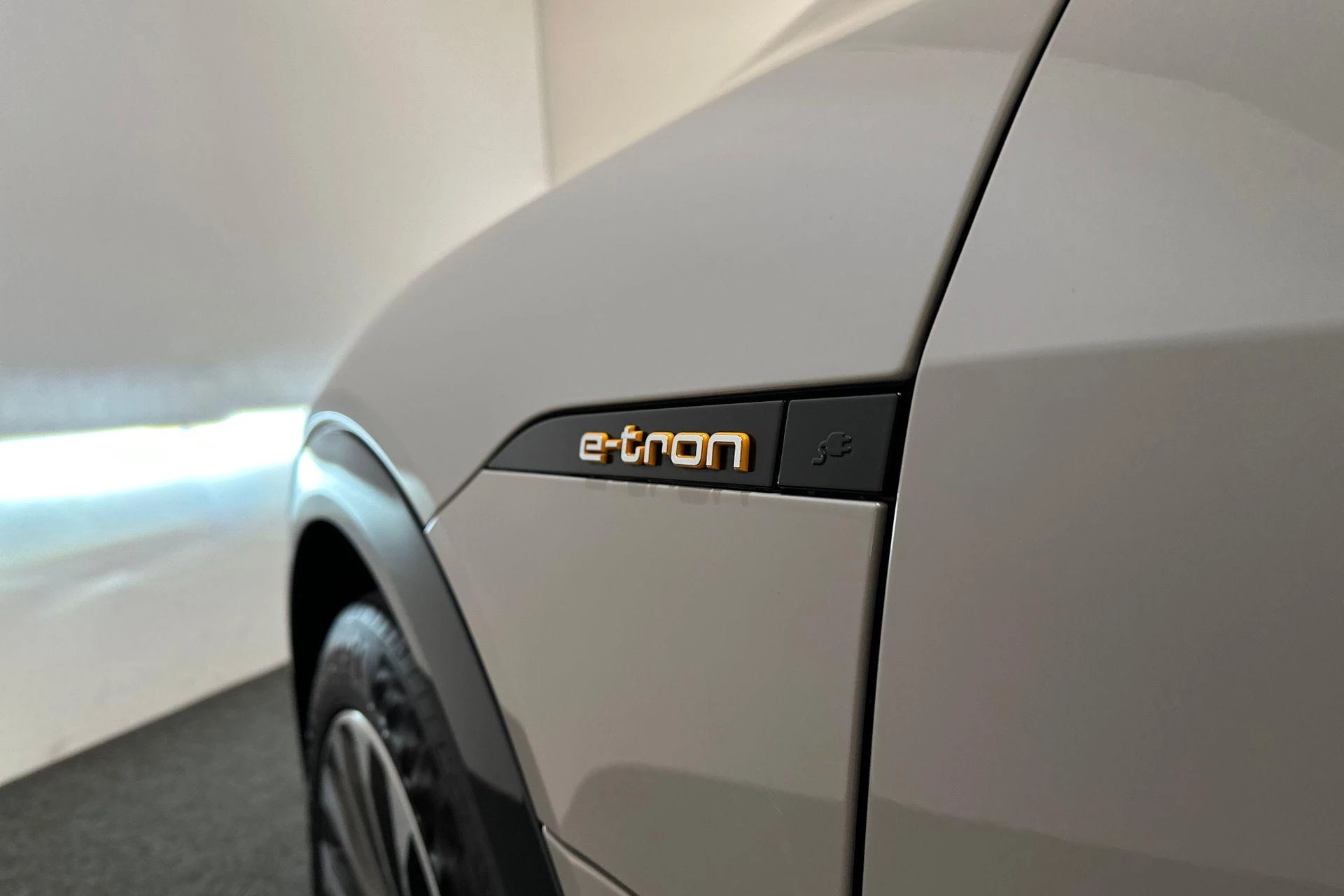 Hoofdafbeelding Audi e-tron