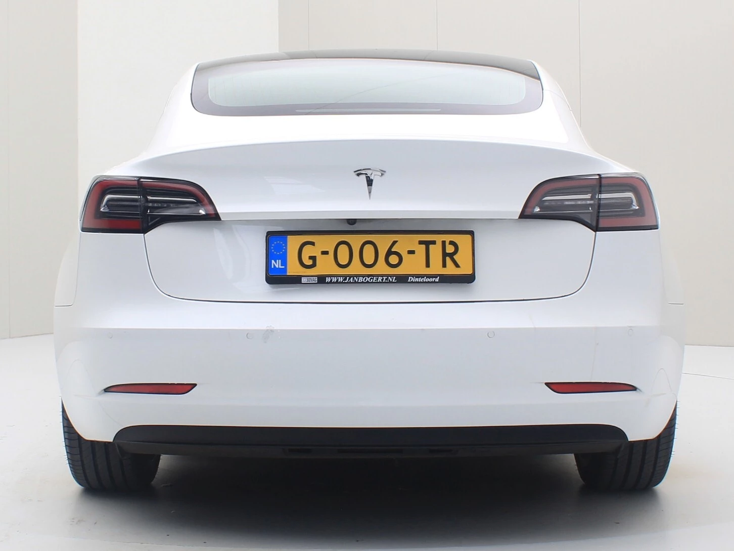 Hoofdafbeelding Tesla Model 3