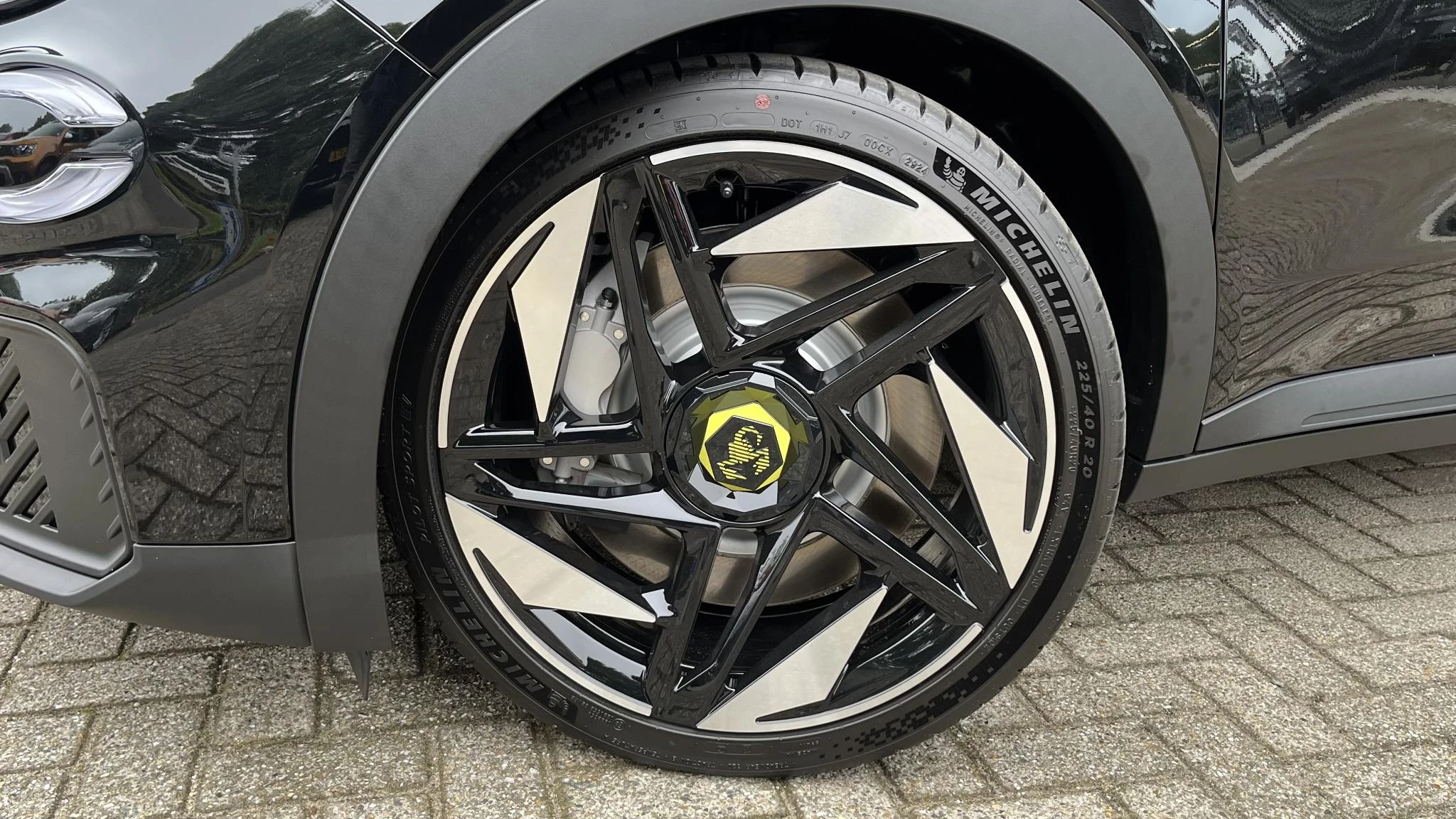 Hoofdafbeelding Abarth 600e