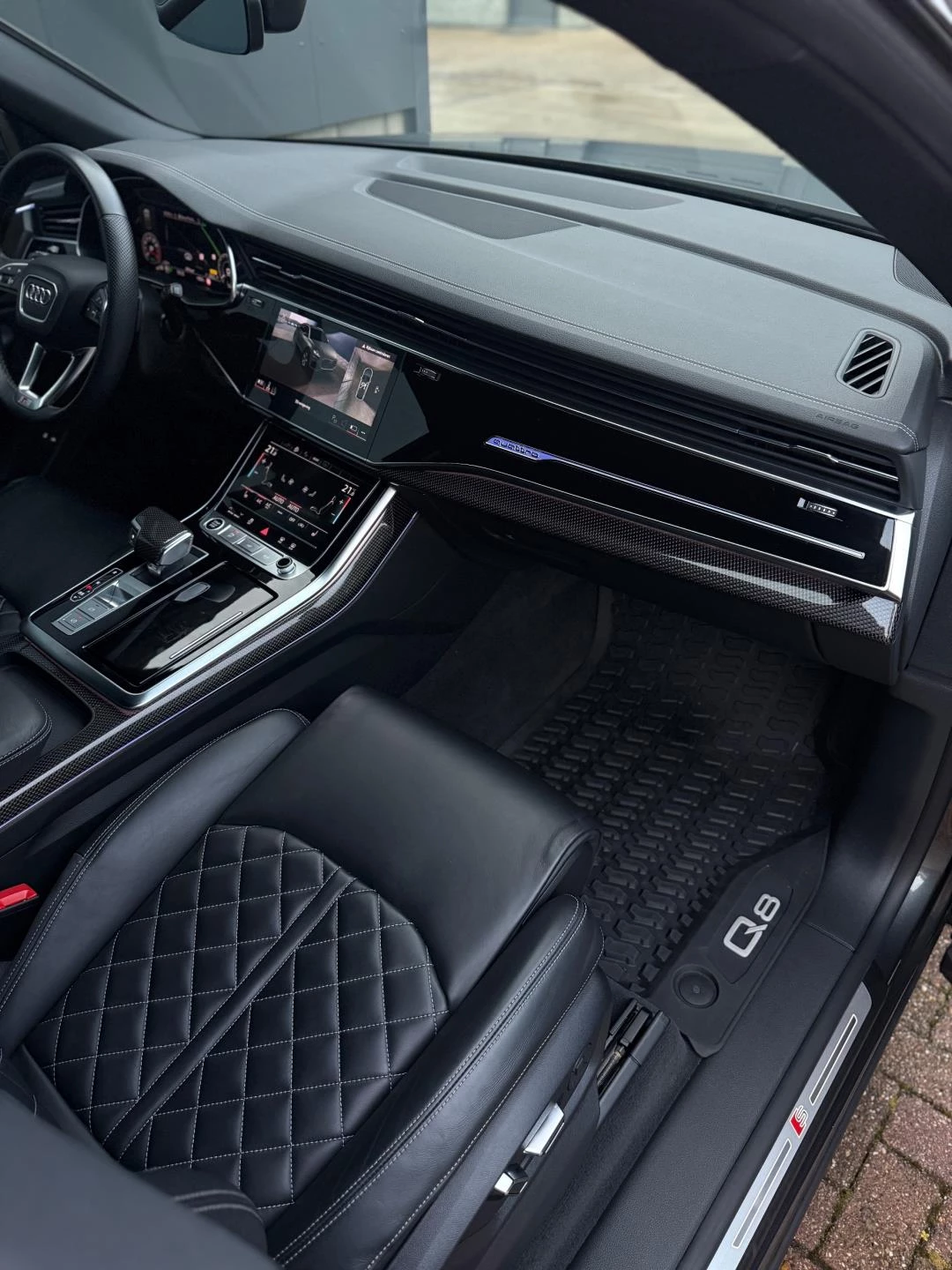 Hoofdafbeelding Audi Q8