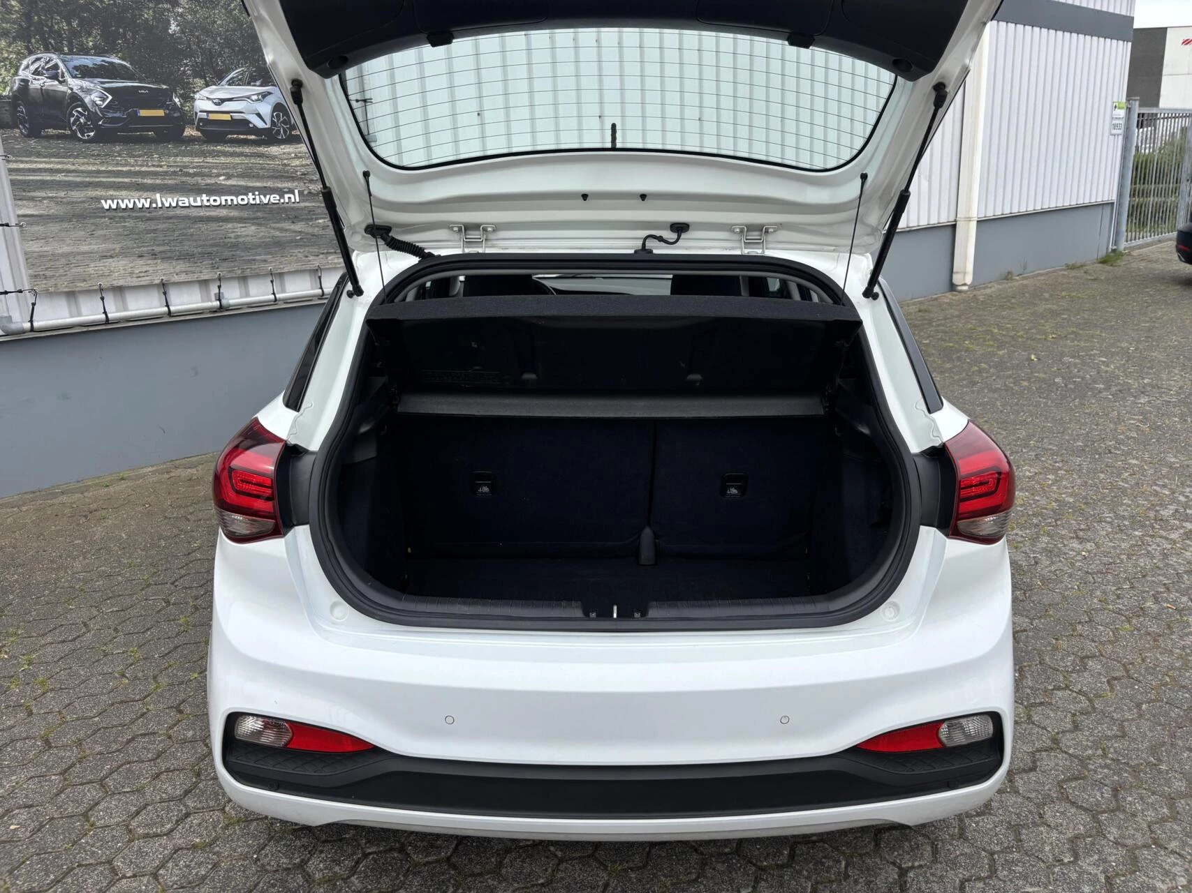 Hoofdafbeelding Hyundai i20