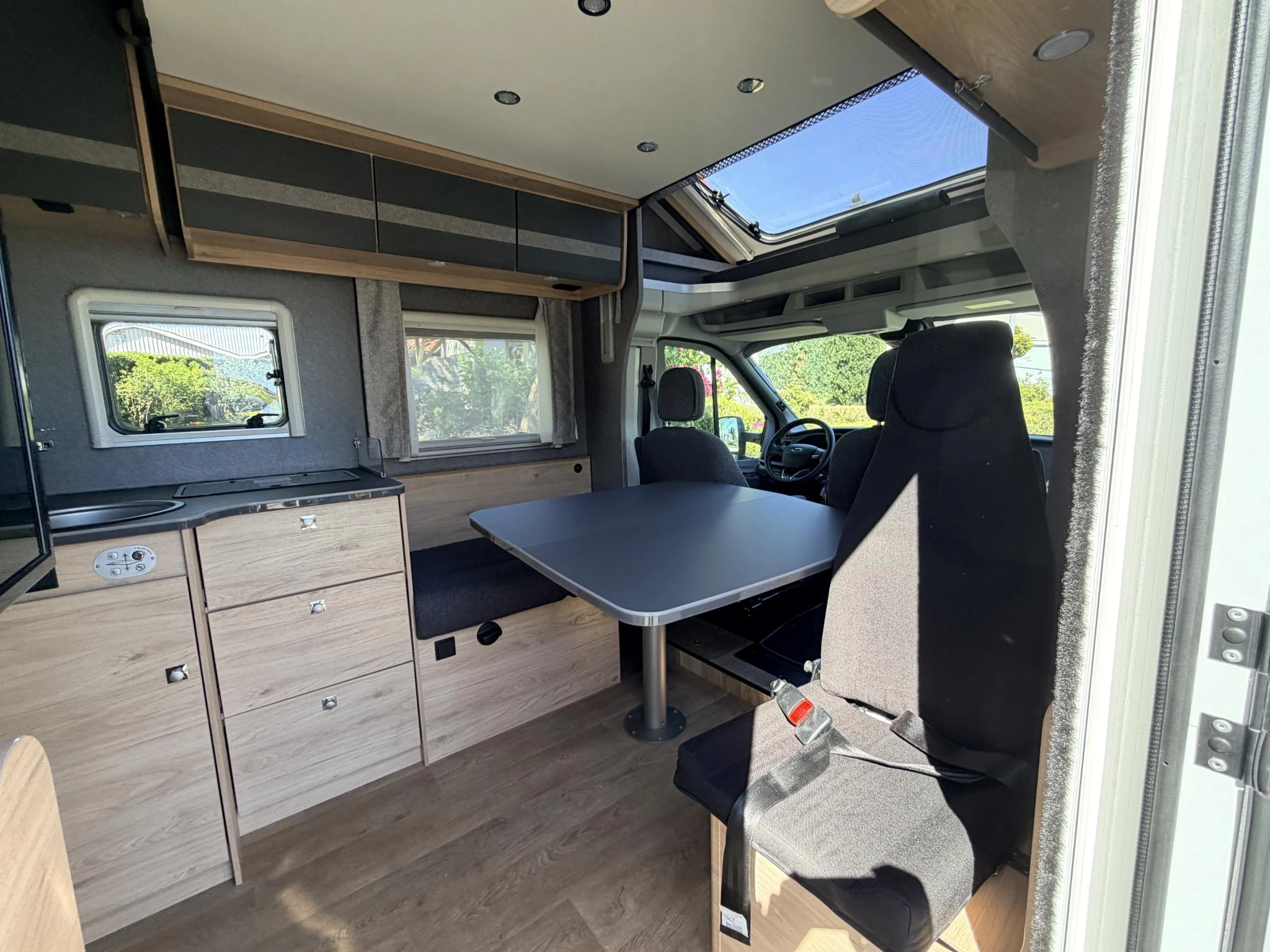 Hoofdafbeelding Dethleffs Just go t7055 ebl Ford 130PK Camper•Automaat•TV