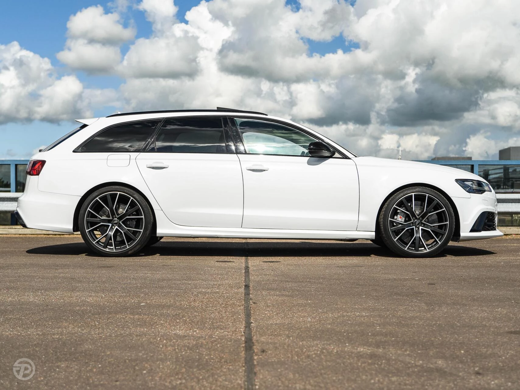 Hoofdafbeelding Audi RS6
