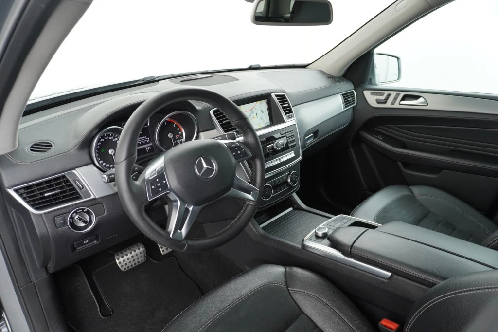 Hoofdafbeelding Mercedes-Benz M-Klasse