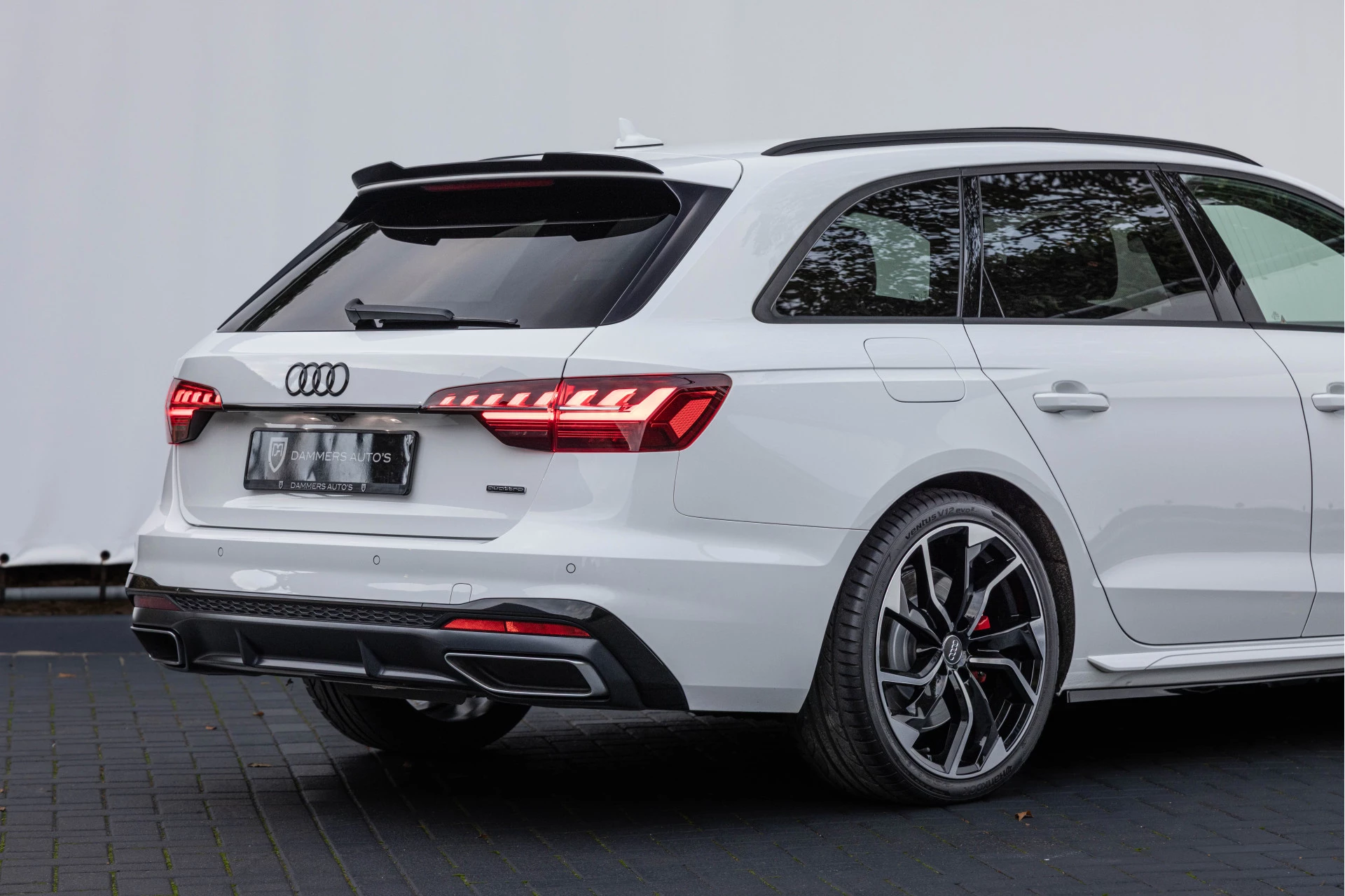 Hoofdafbeelding Audi A4